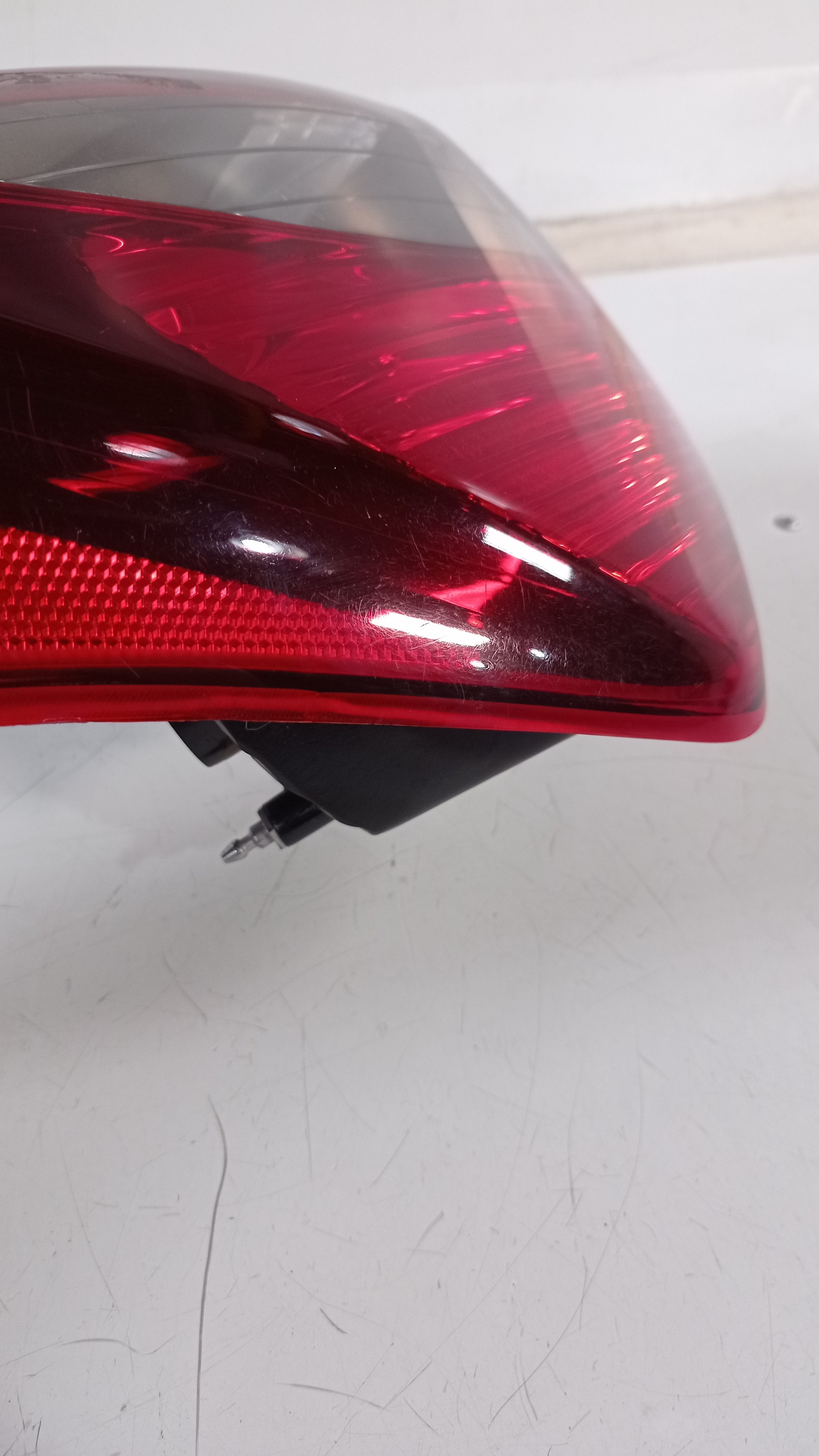 Lanterna Tras Esquerda Hyundai Hb20 Hatch Fume Recuperada 7