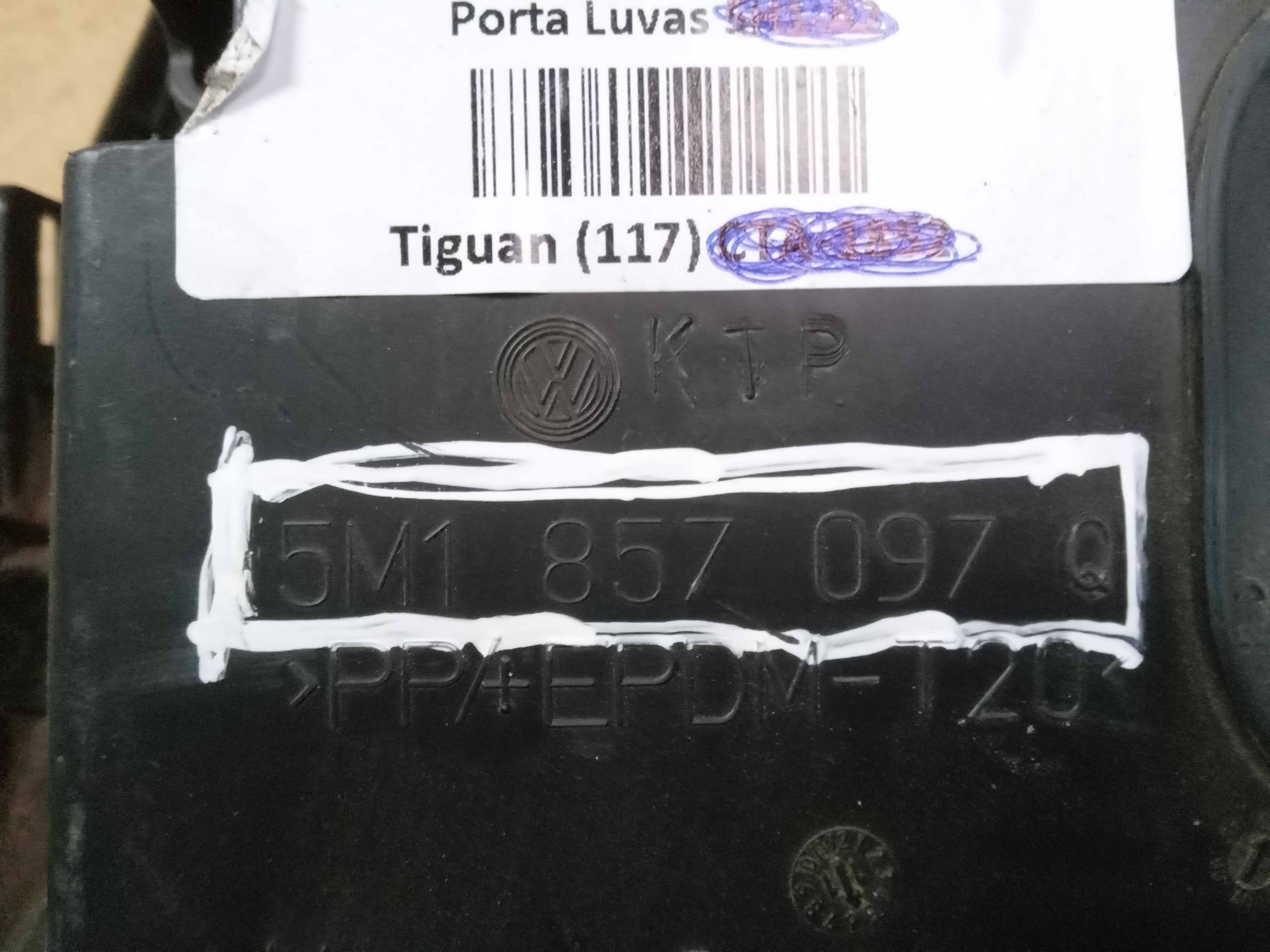 PORTA LUVAS VW TIGUAN 2012 3