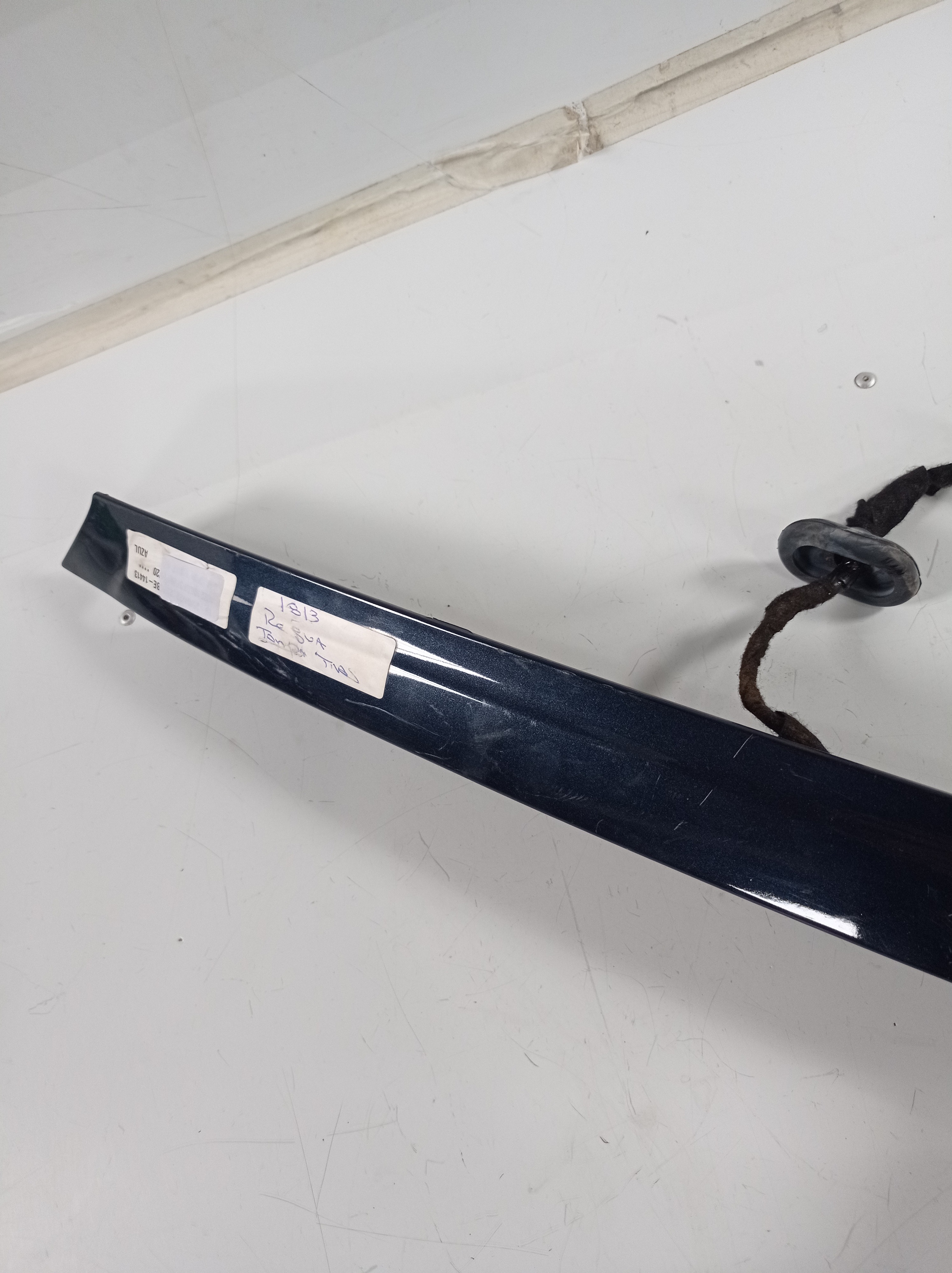 Moldura Tampa Traseira Gm Spin 2019 2020 Original 7