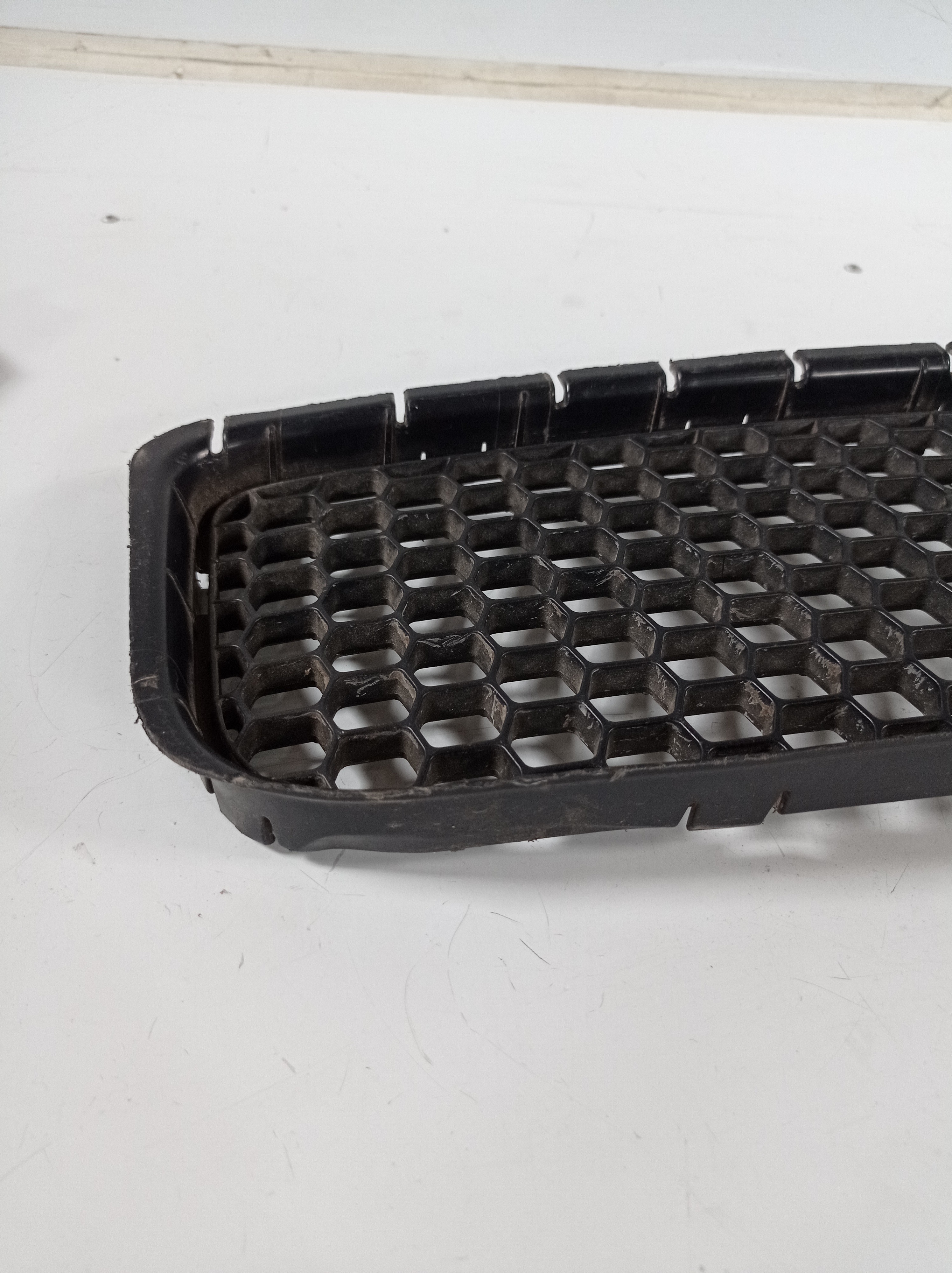 7l6853678 Grade Inferior Parachoque Vw Touareg 2006 A 2010 3