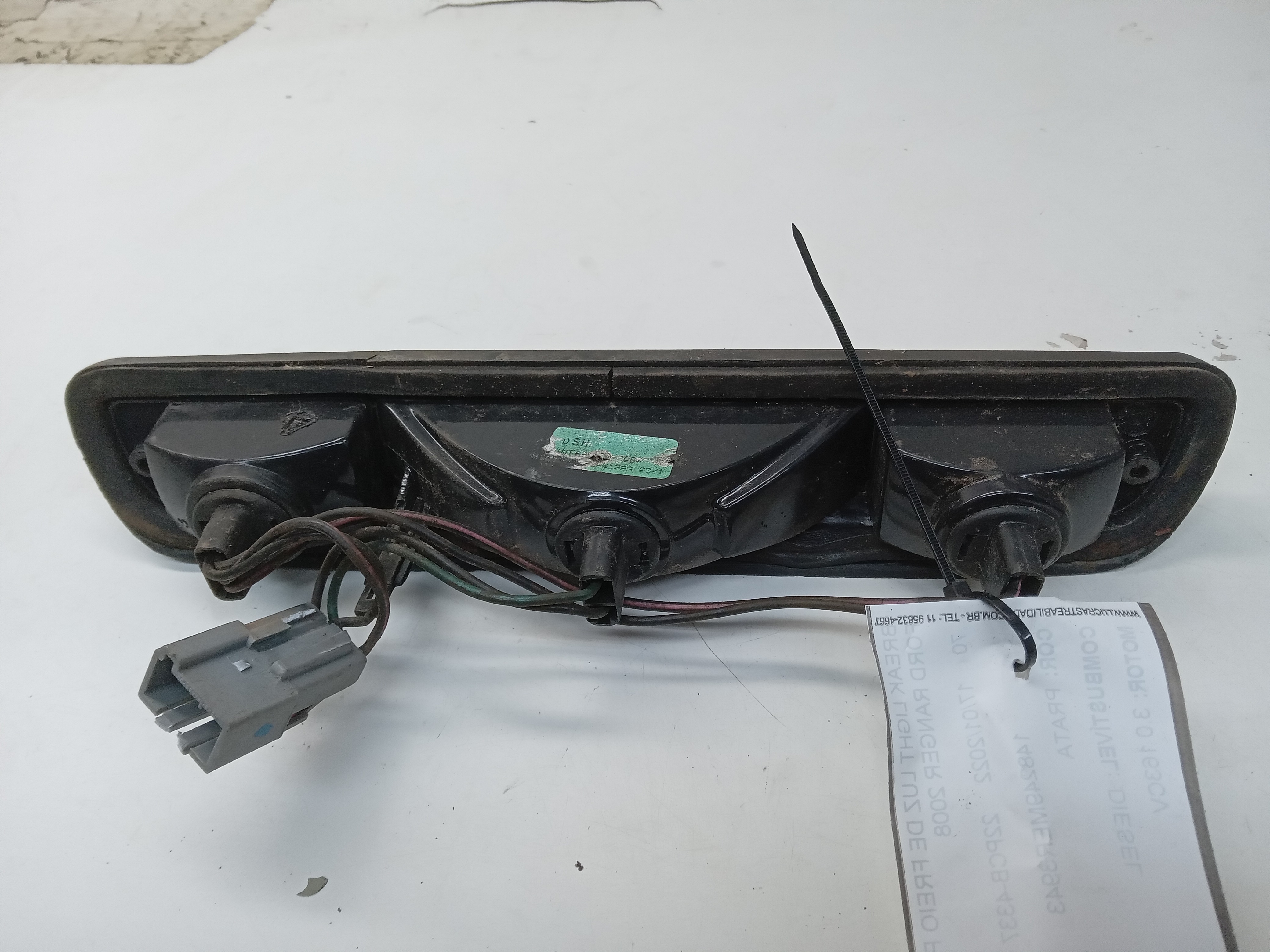 BREAK LIGHT LUZ DE FREIO PRINCIPAL FORD RANGER 2008 2