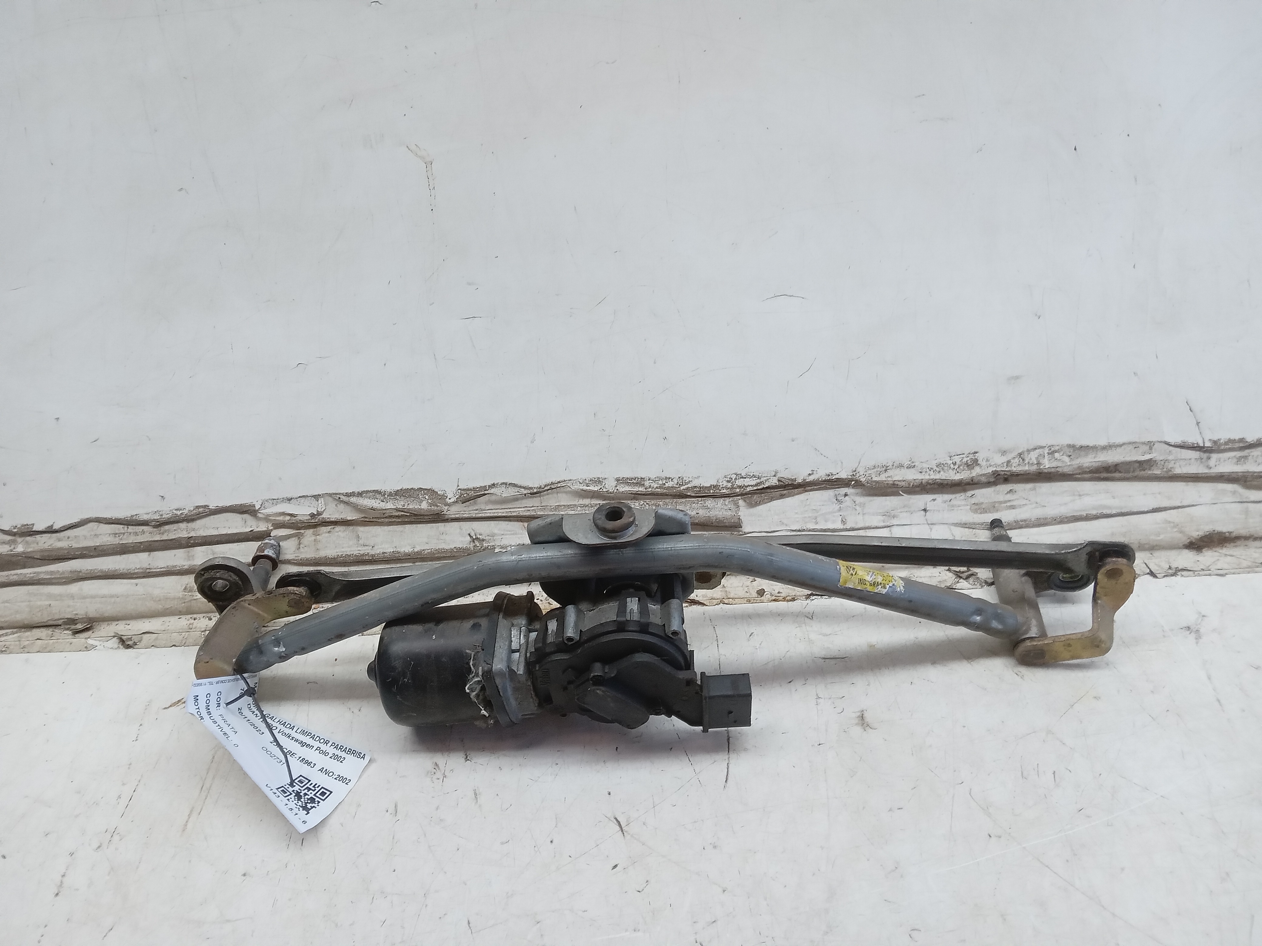 MAQUINA GALHADA LIMPADOR PARABRISA Volkswagen Polo 2002