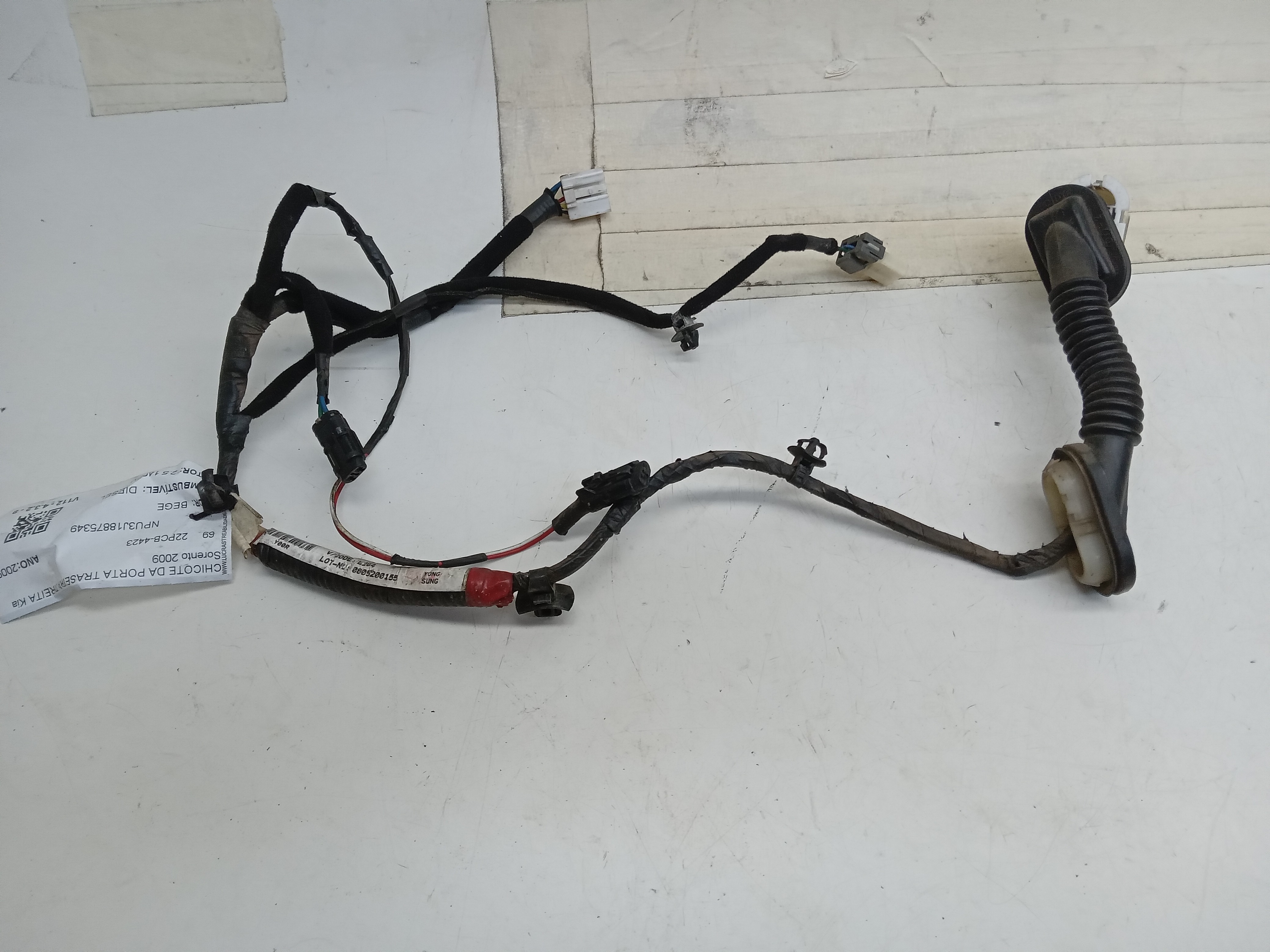 CHICOTE PORTA TRASEIRA LD Kia Sorento 2009 2