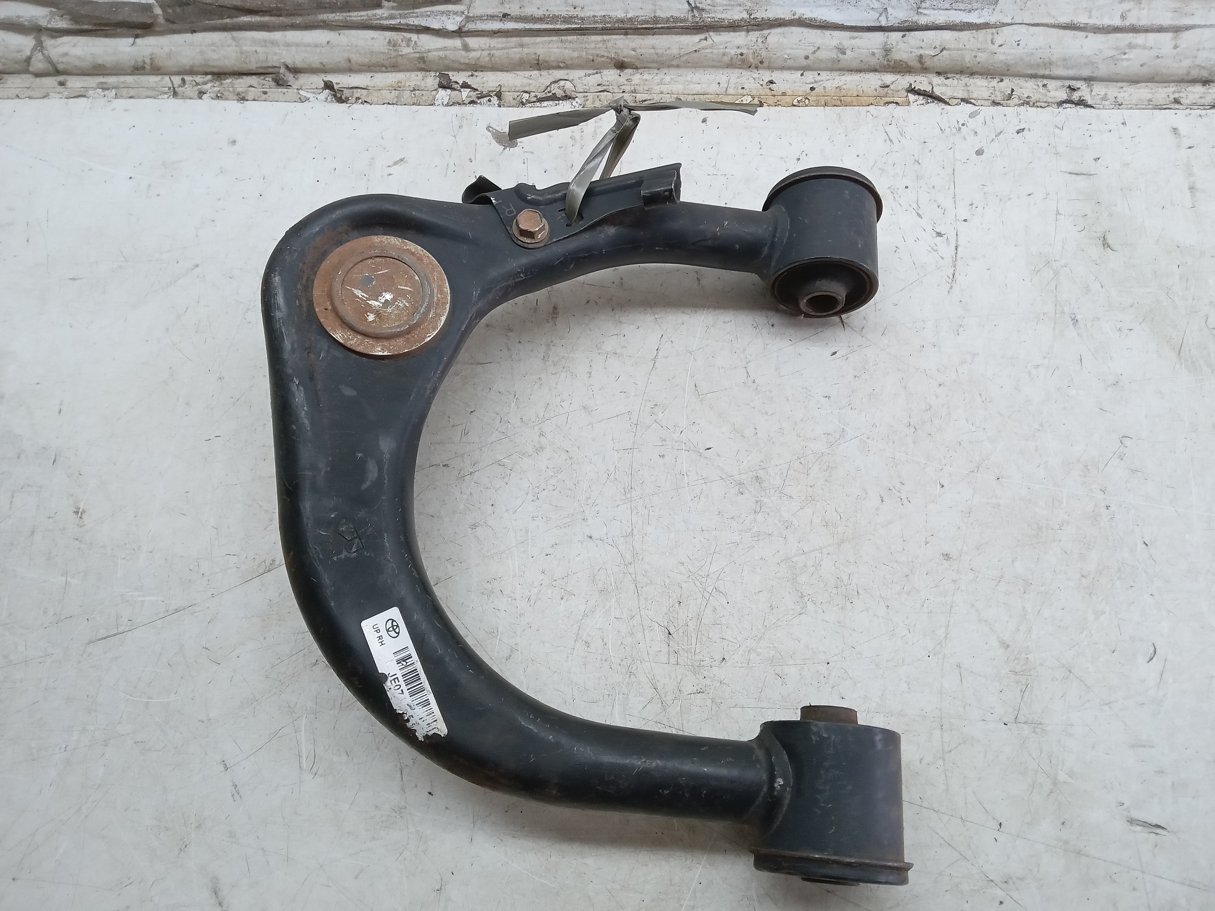 BANDEJA BALANÇA SUPERIOR DIANTEIRA LD TOYOTA HILUX 2012