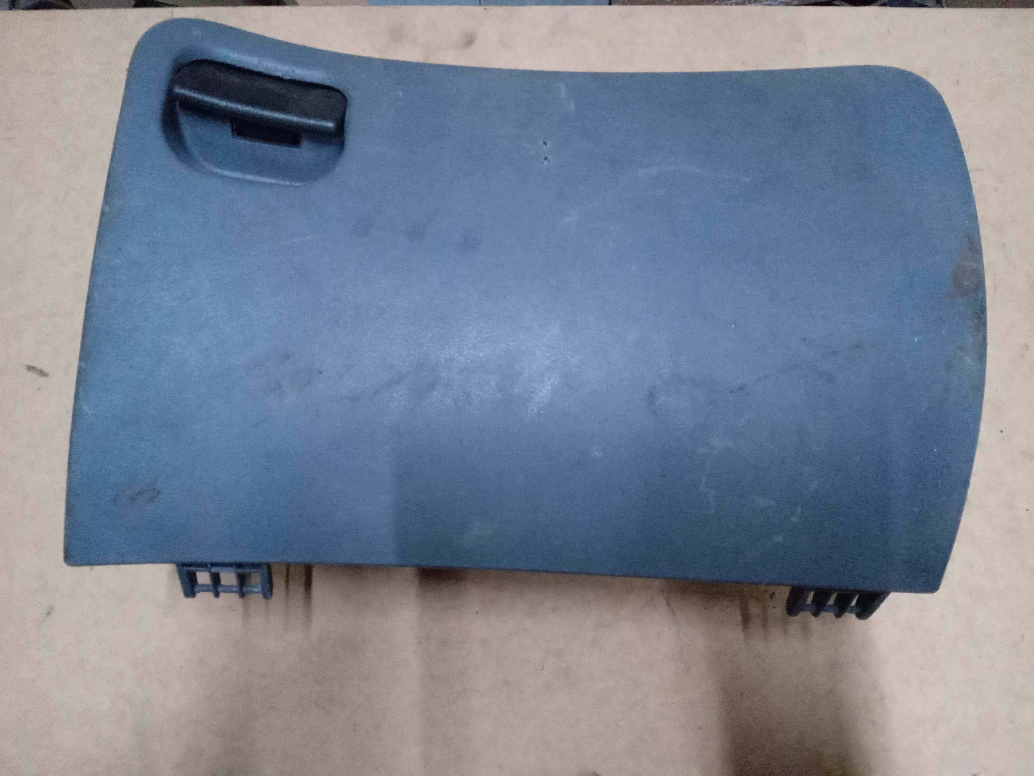 TAMPA PORTA LUVAS FORD FIESTA 1999 2