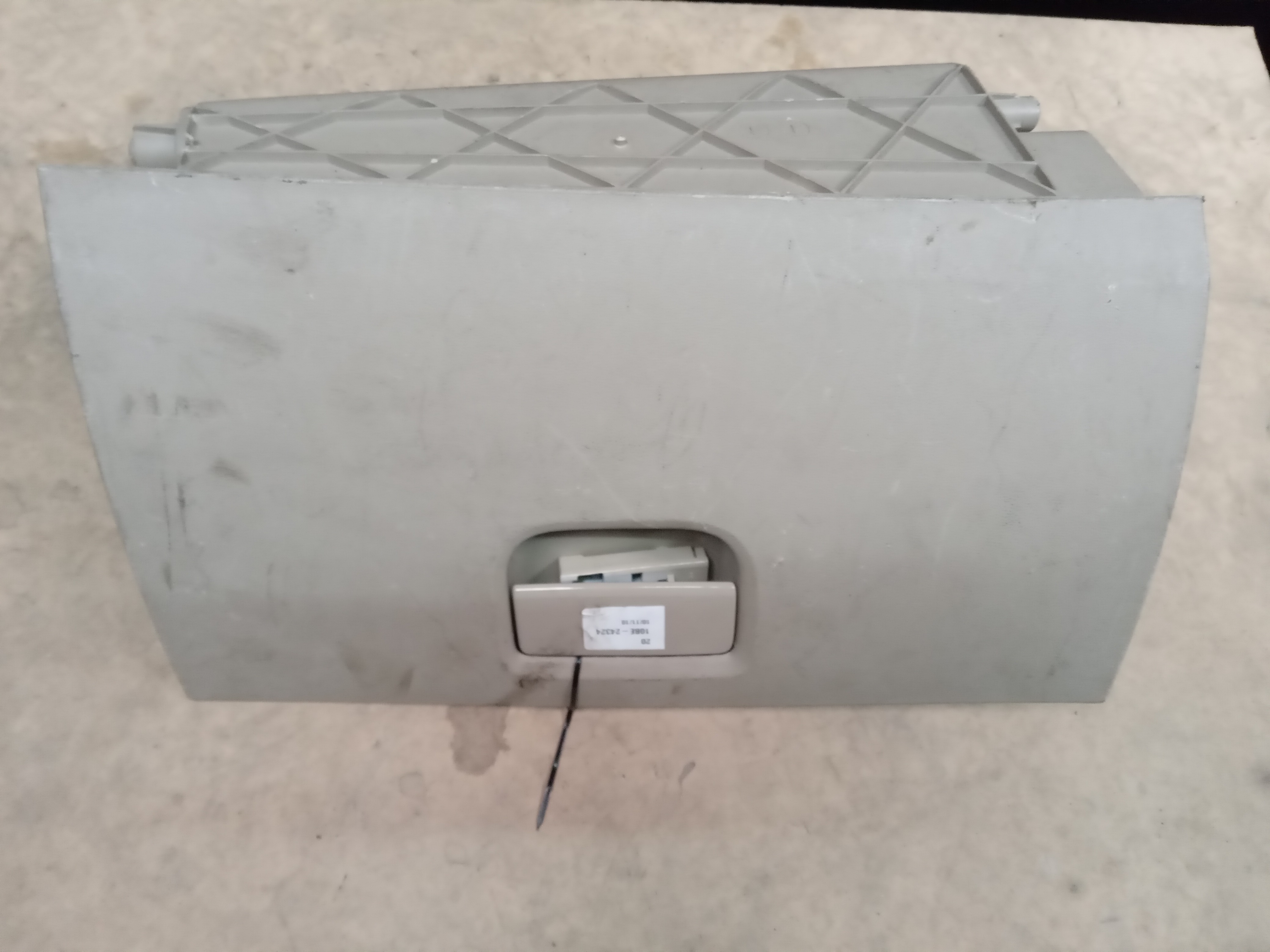 PORTA LUVAS FIAT PUNTO 2010 1