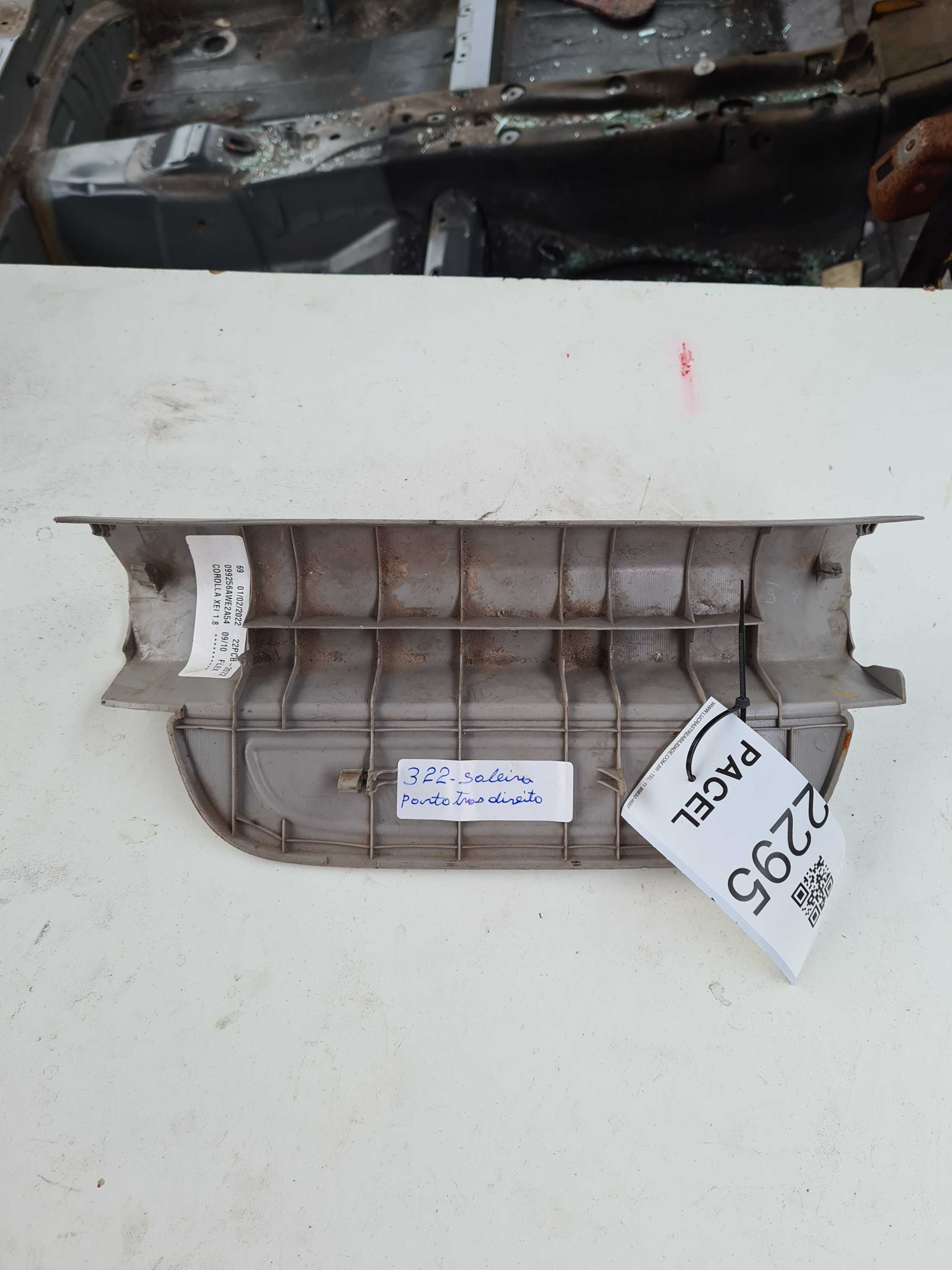 6791702260 Soleira porta traseira LD Corolla XEI 2009 A 2010 1