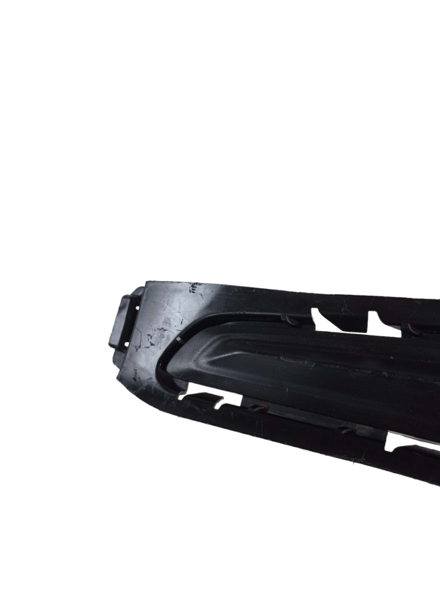 26364103 Moldura Farol De Milha Drl Esquerdo Gm Onix 4