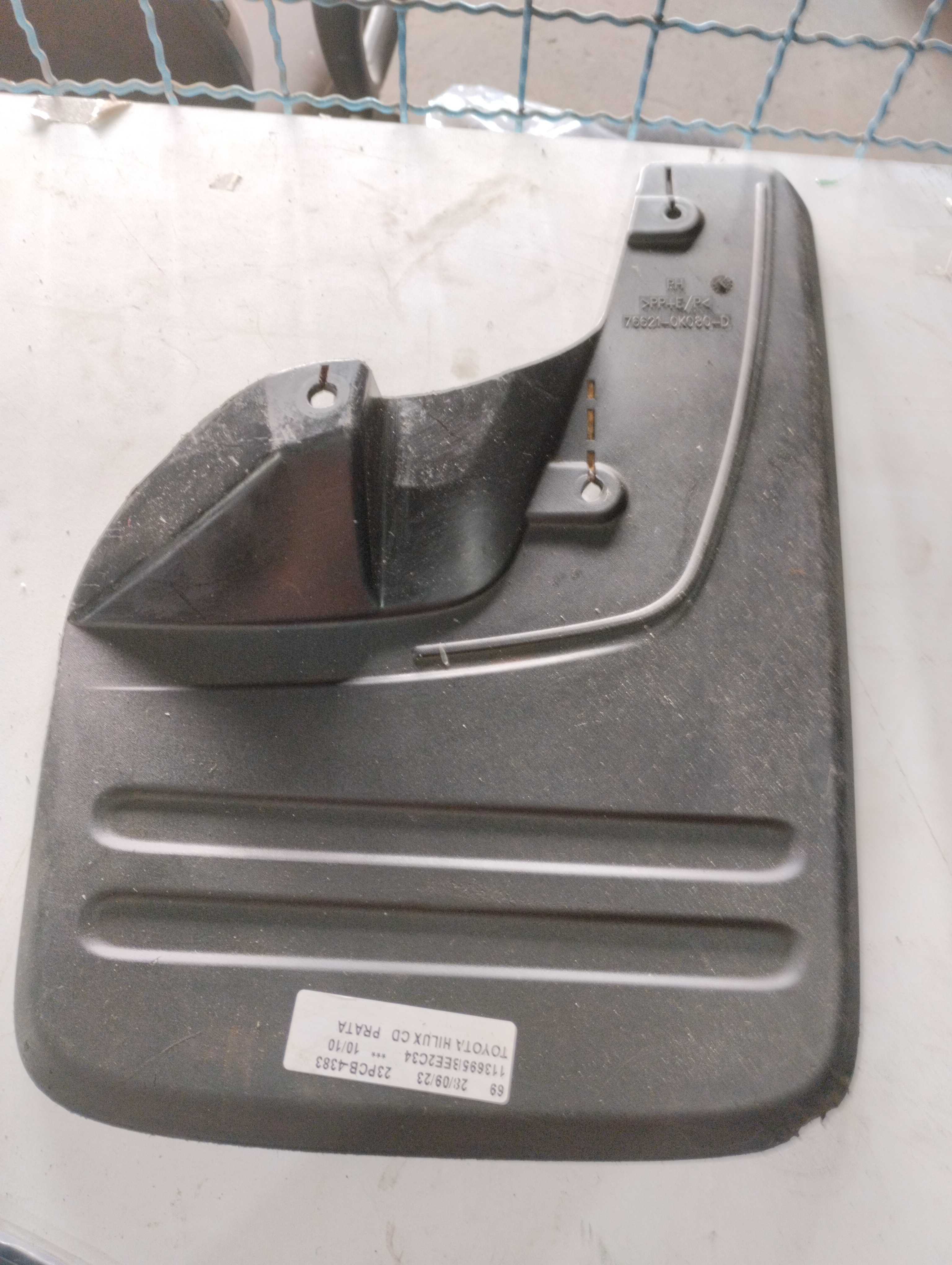 Pe de pato parabarro Diant Direito toyota Hilux 2010 1