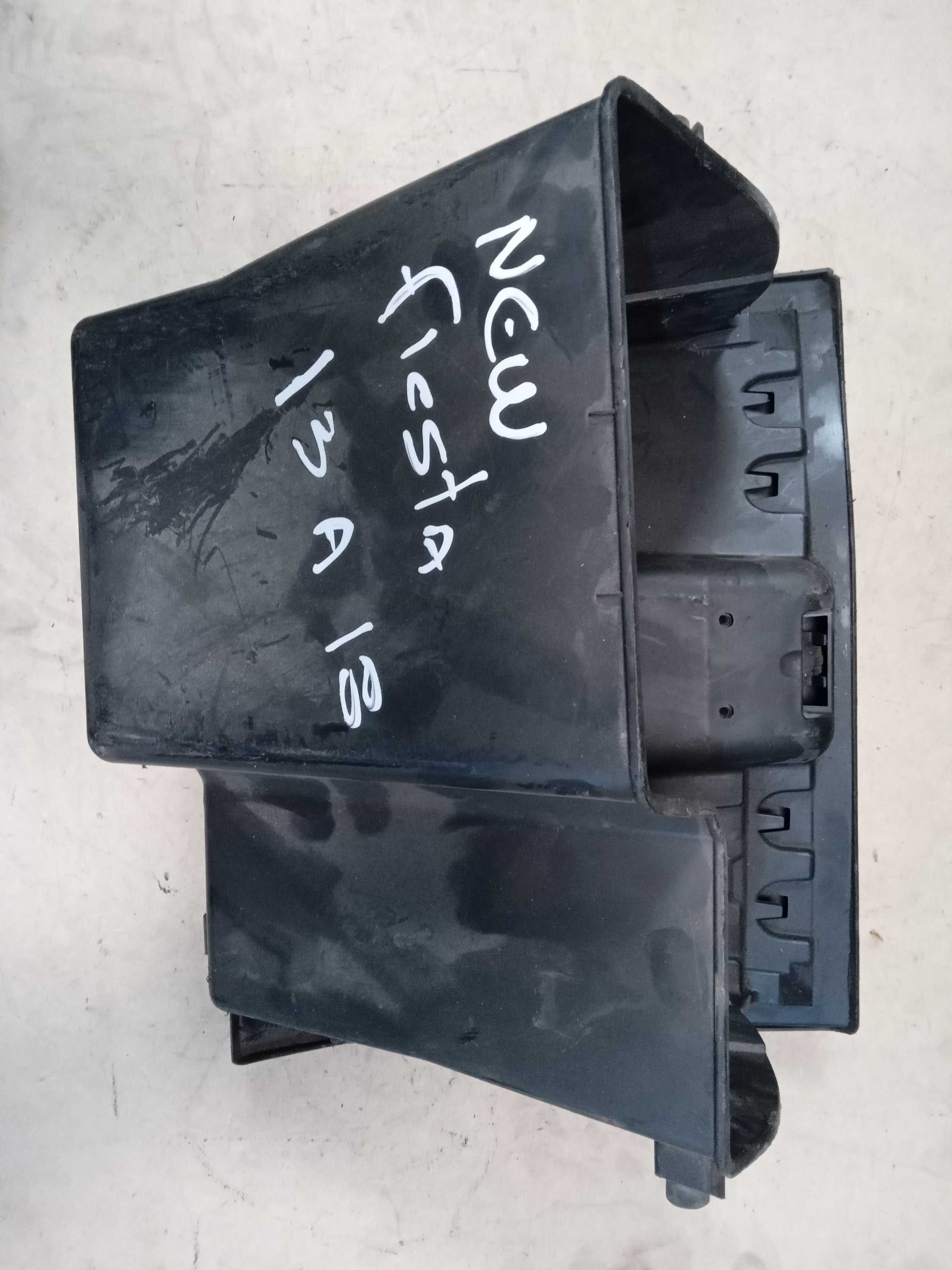 PORTA LUVAS FORD FIESTA 2014 2