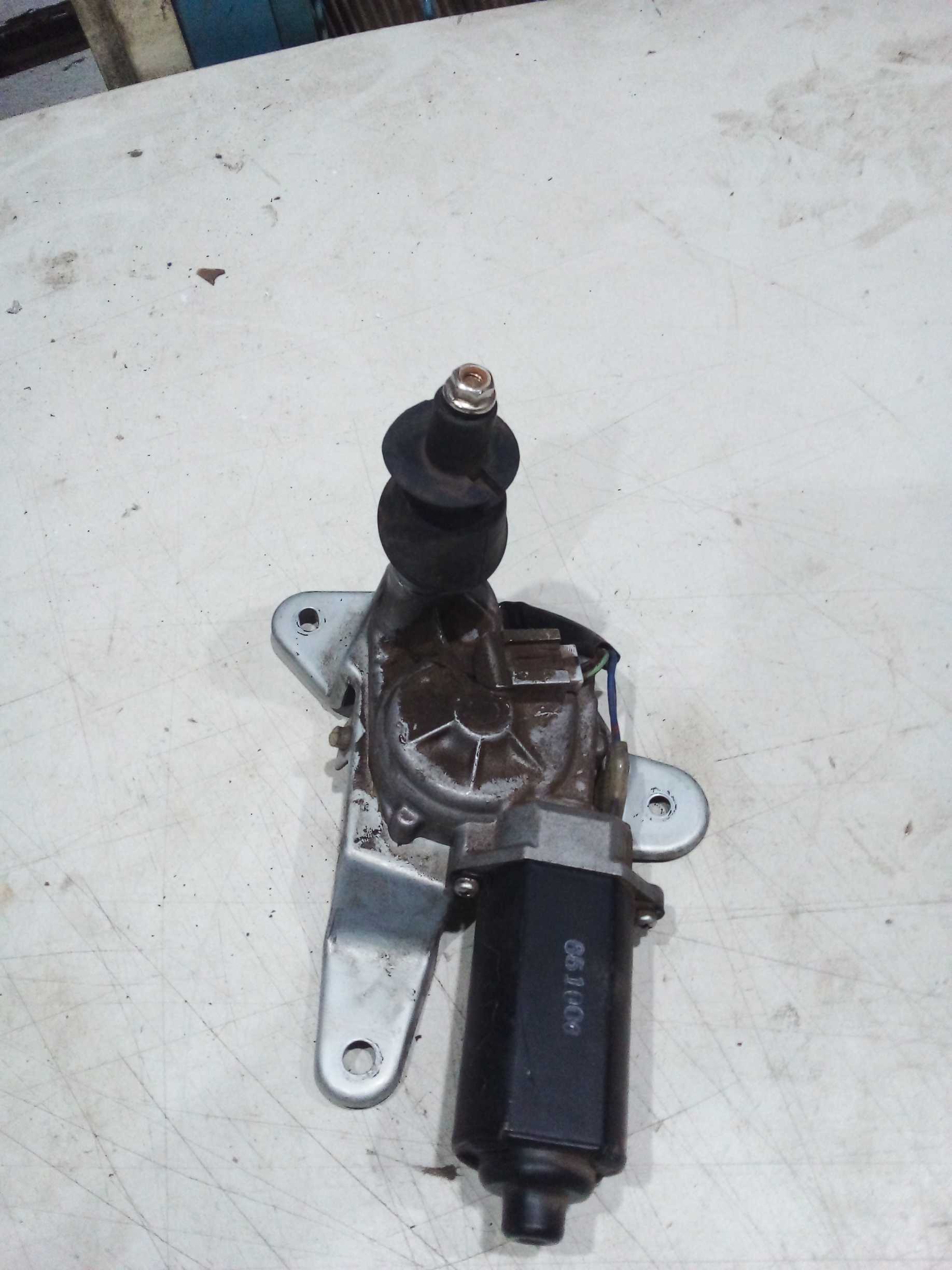 MOTOR LIMPADOR TRASEIRO DIR 2098 651008 1