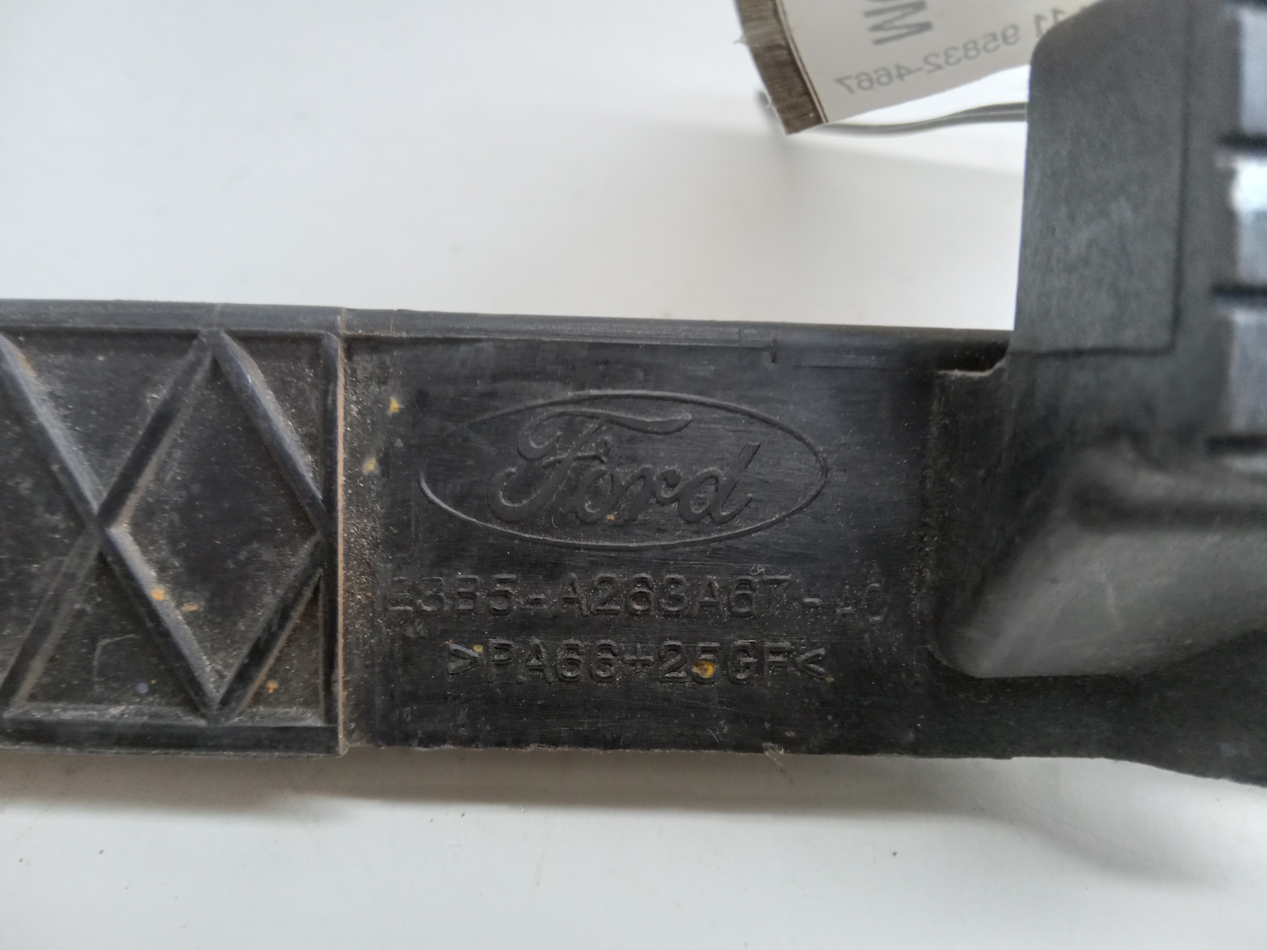 CANALETA VIDRO PORTA TRAS LE Ford Ka 2019 3