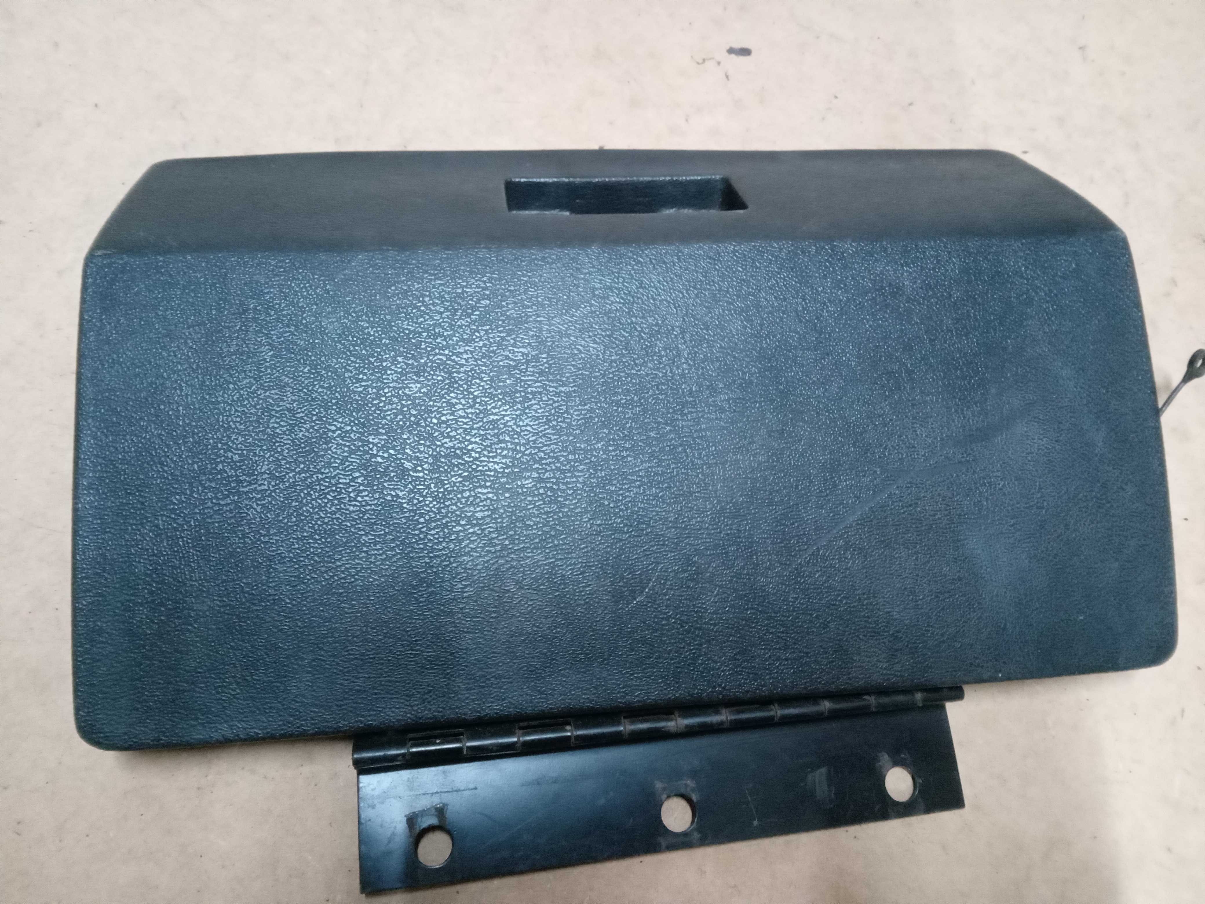 TAMPA PORTA LUVAS FORD DEL REY 1988 2