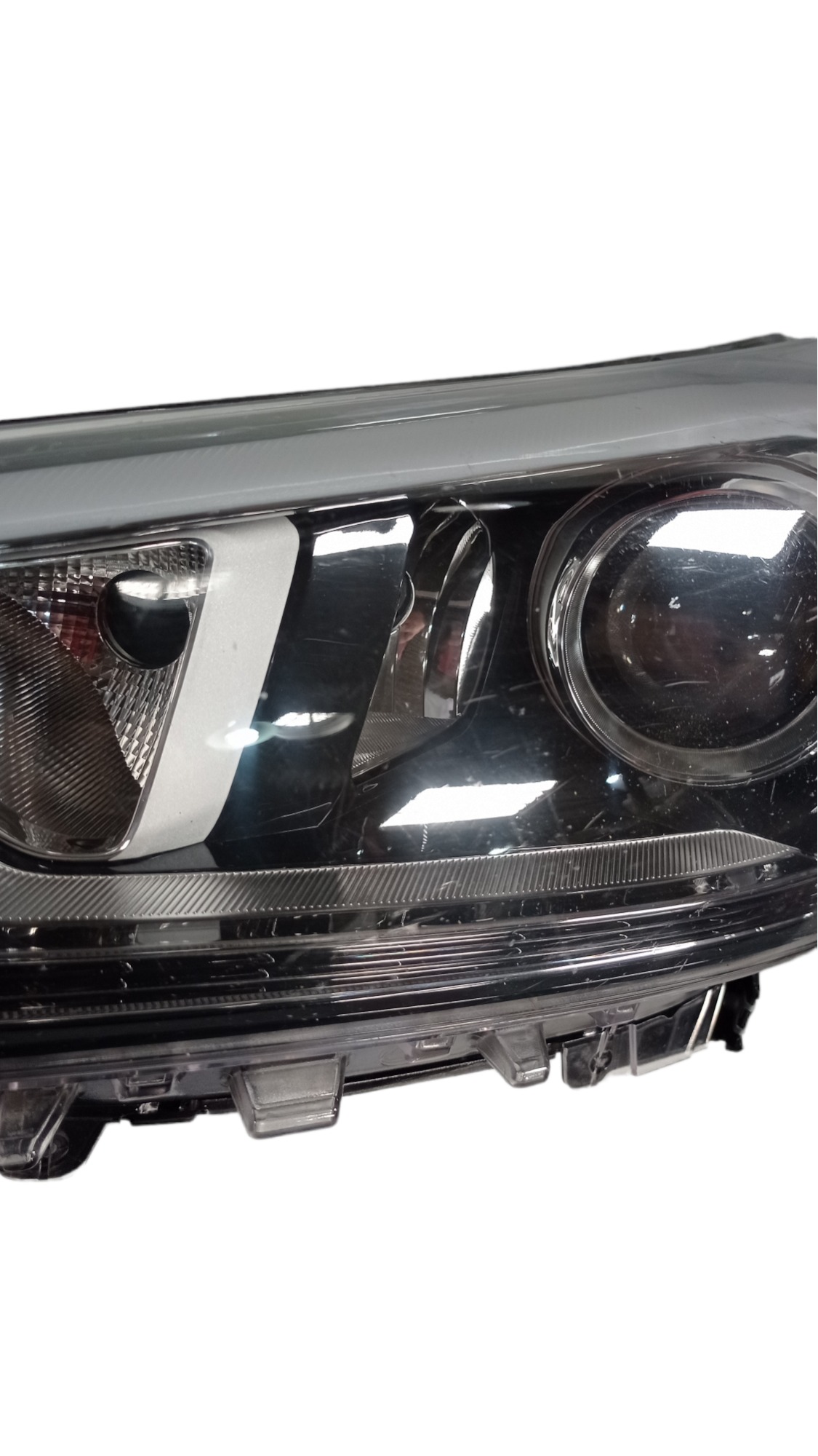 Farol Esquerdo Hyundai Creta Led Mascara Negra 17 23 Recu 4