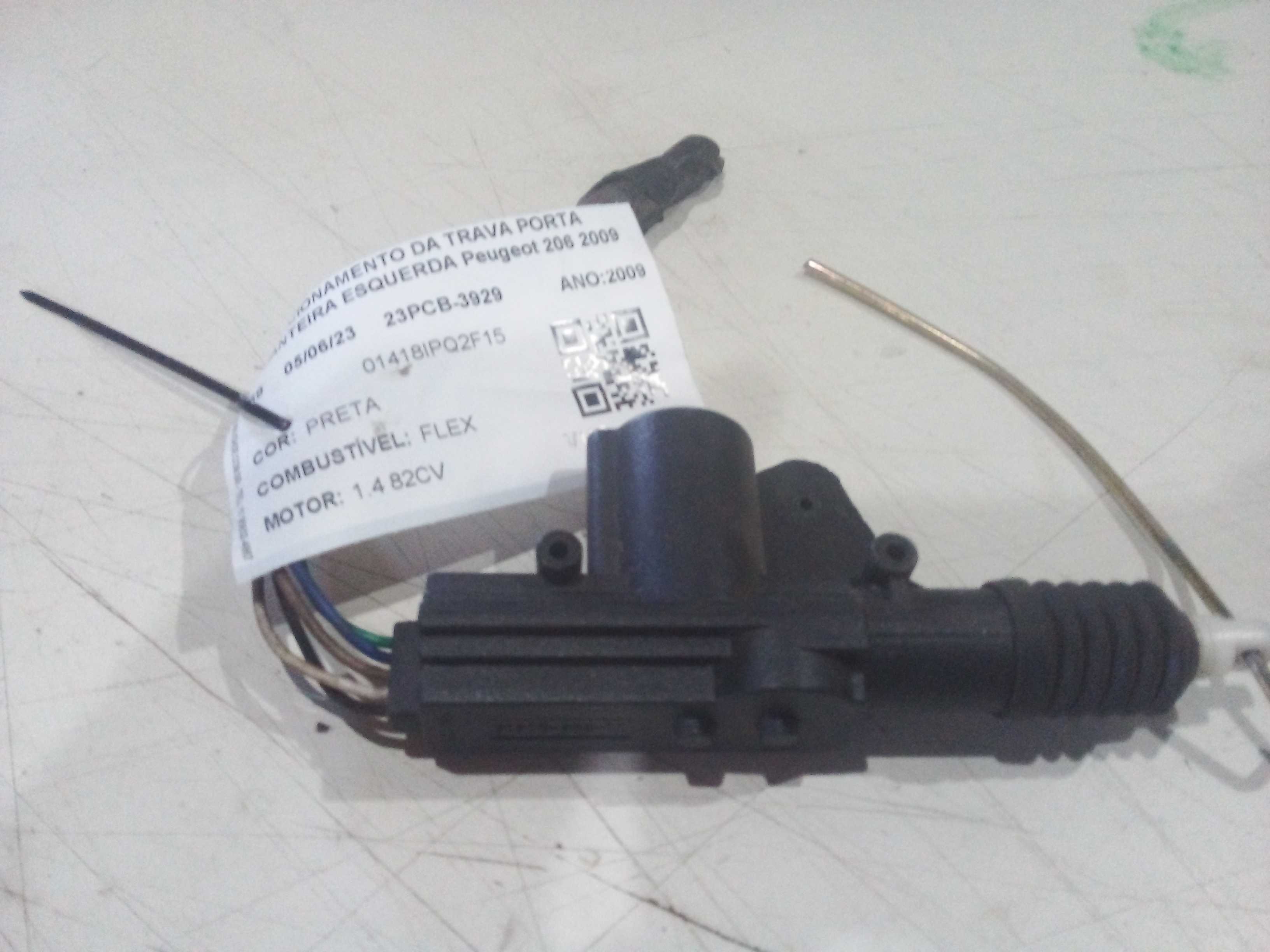 ACIONAMENTO DA TRAVA PORTA DIANTEIRA ESQUERDA Peugeot 206 20 2
