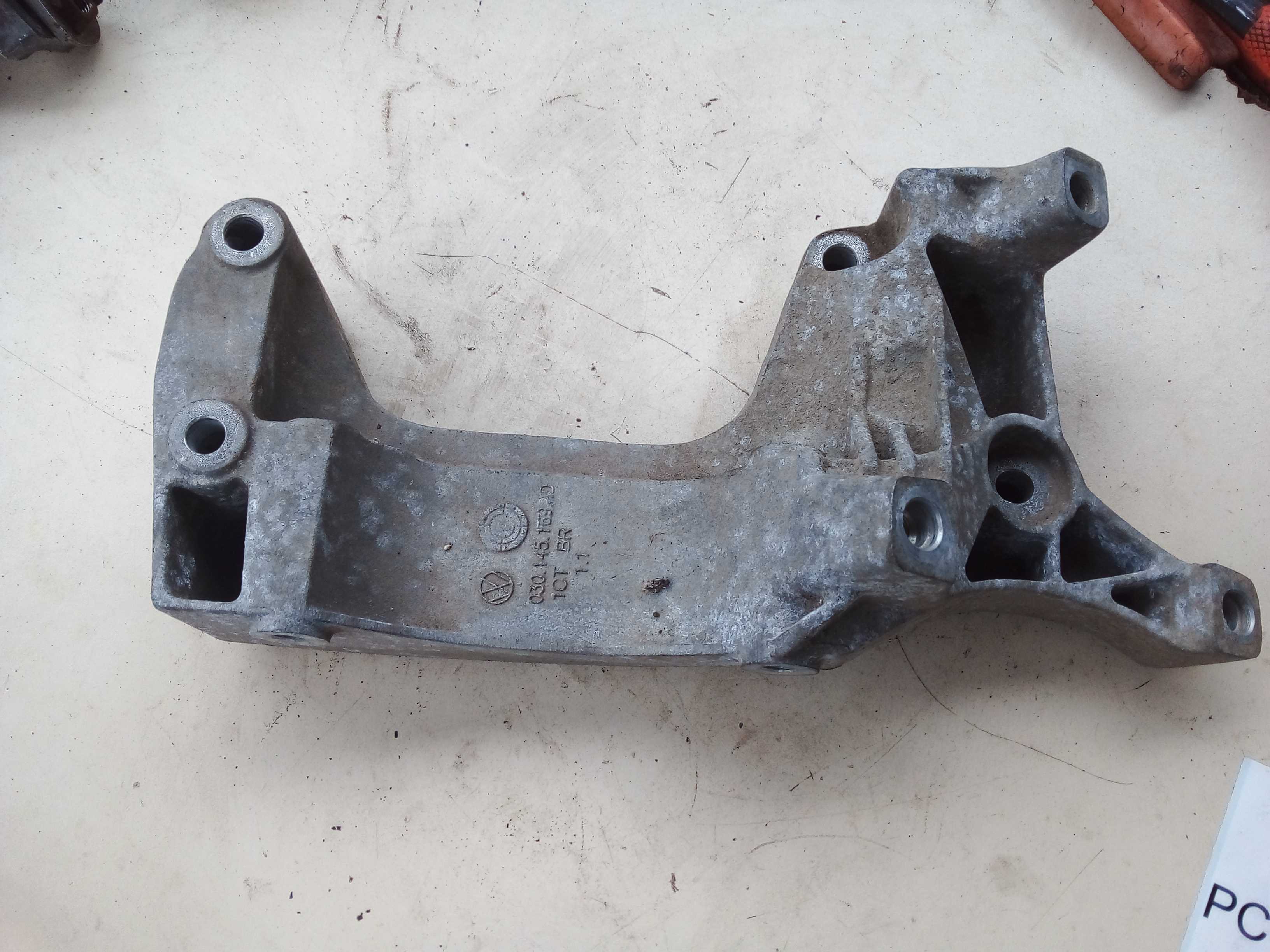 SUPORTE ALTERNADOR GOL SAVEIRO G6 2