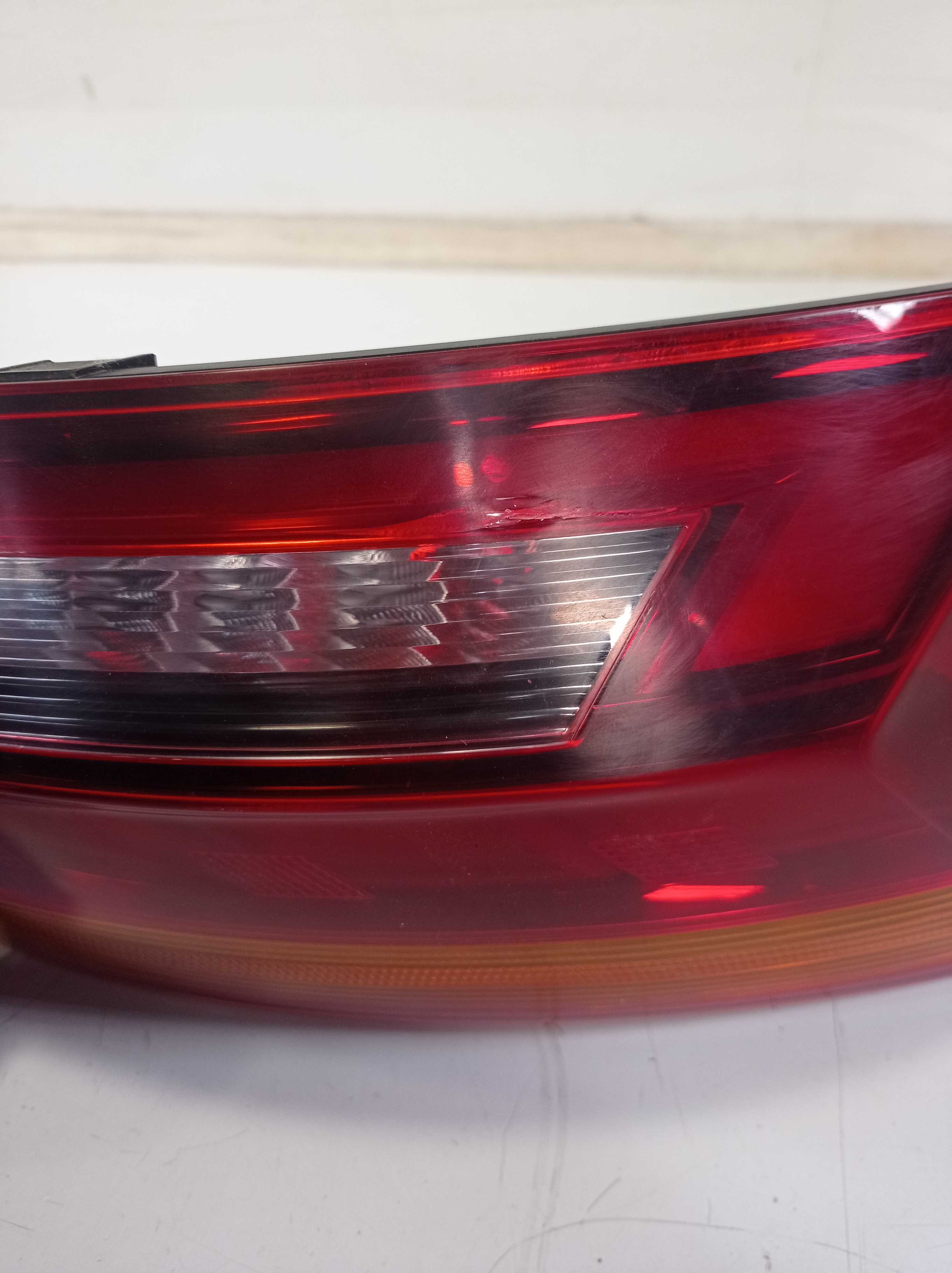 LANTERNA TRASEIRA DIREITA VOLKSWAGEN JETTA 250 TSI 2019 3