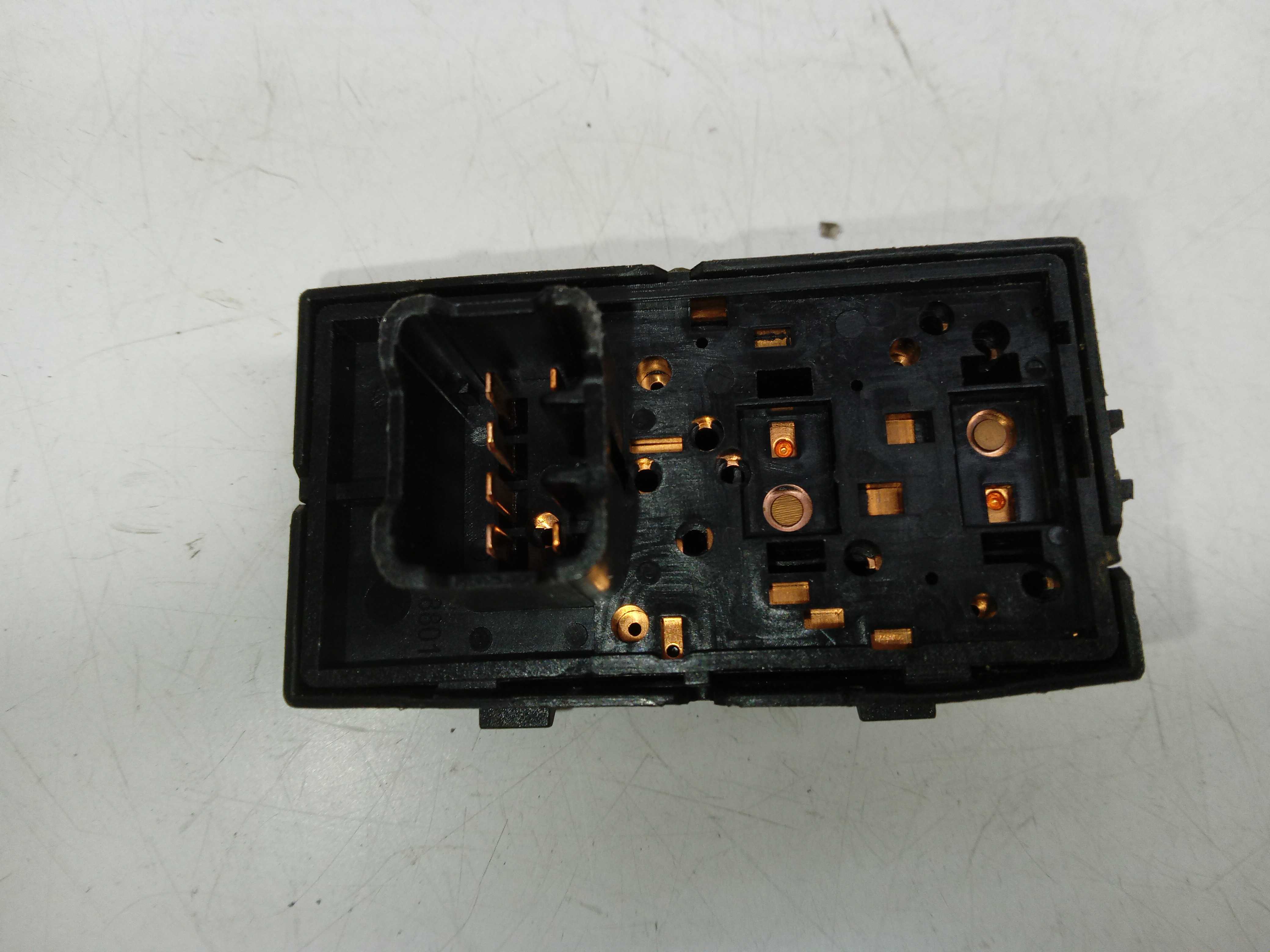 BOTÃO VIDRO ELÉTRICO PORTA TRAS LD CHEVROLET COBALT 2013 2