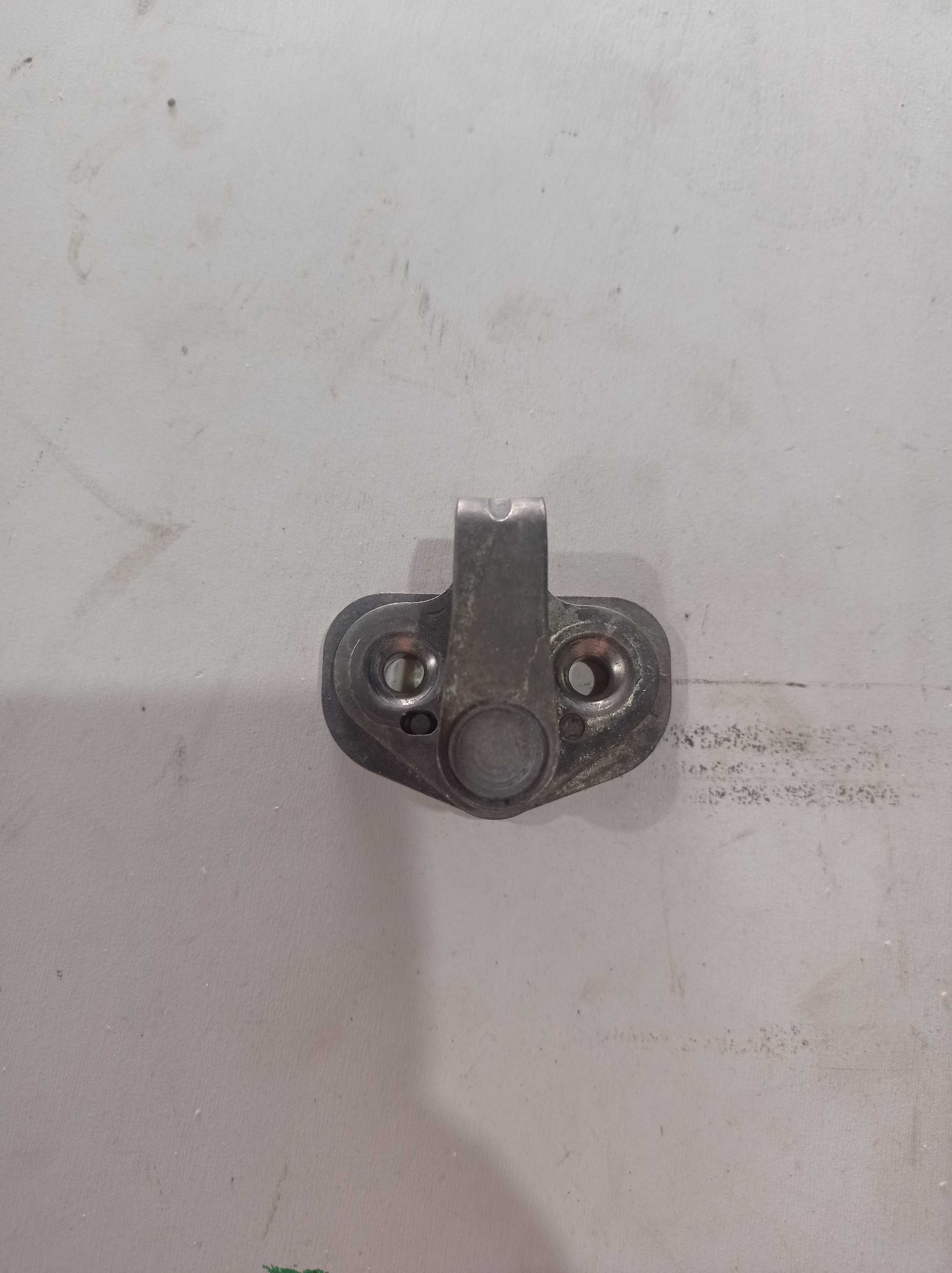 BATENTE FECHADURA PORTA DIANTEIRA KANGOO 2013 2014