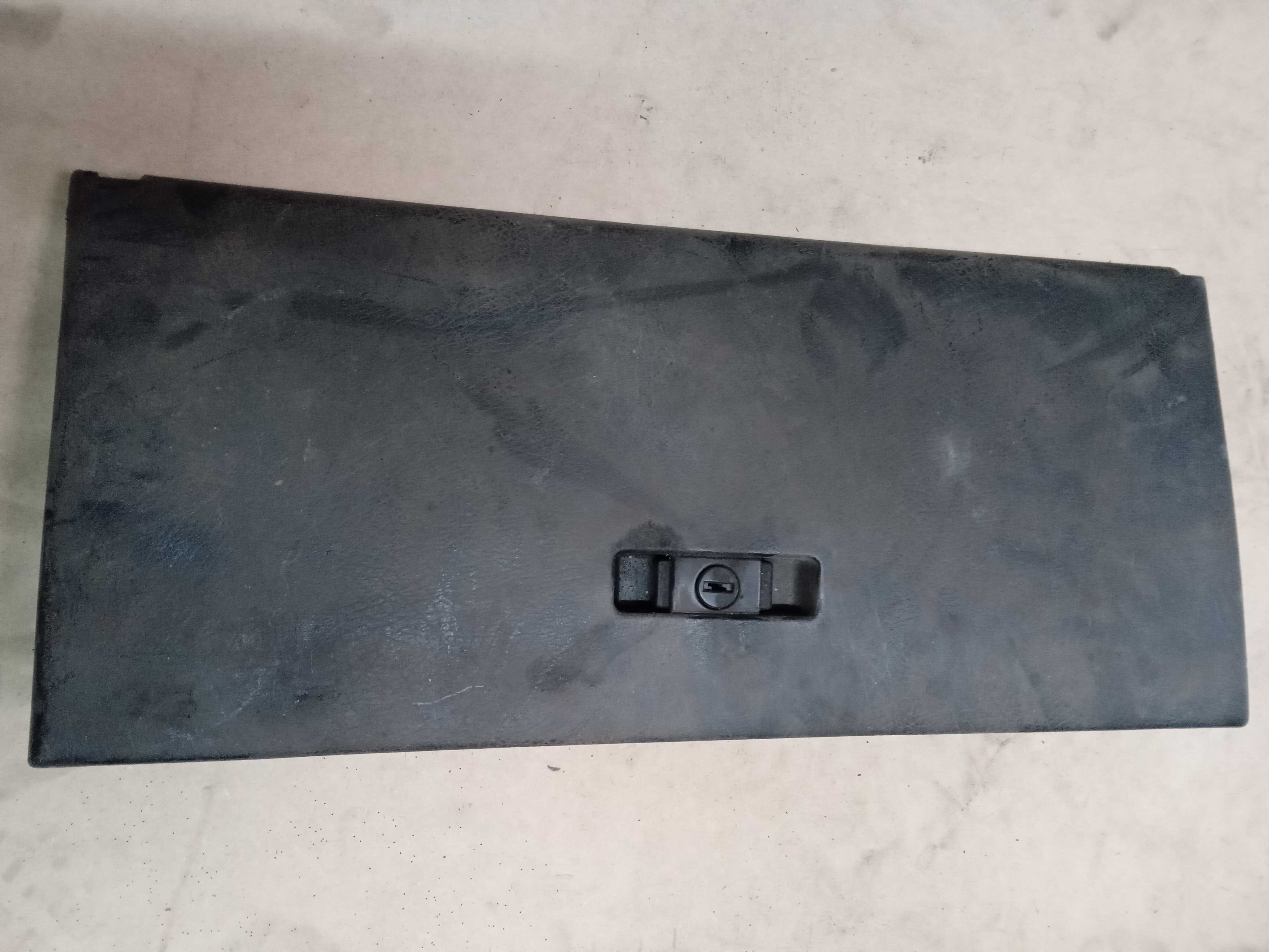 TAMPA PORTA LUVAS FIAT TIPO 1995 2