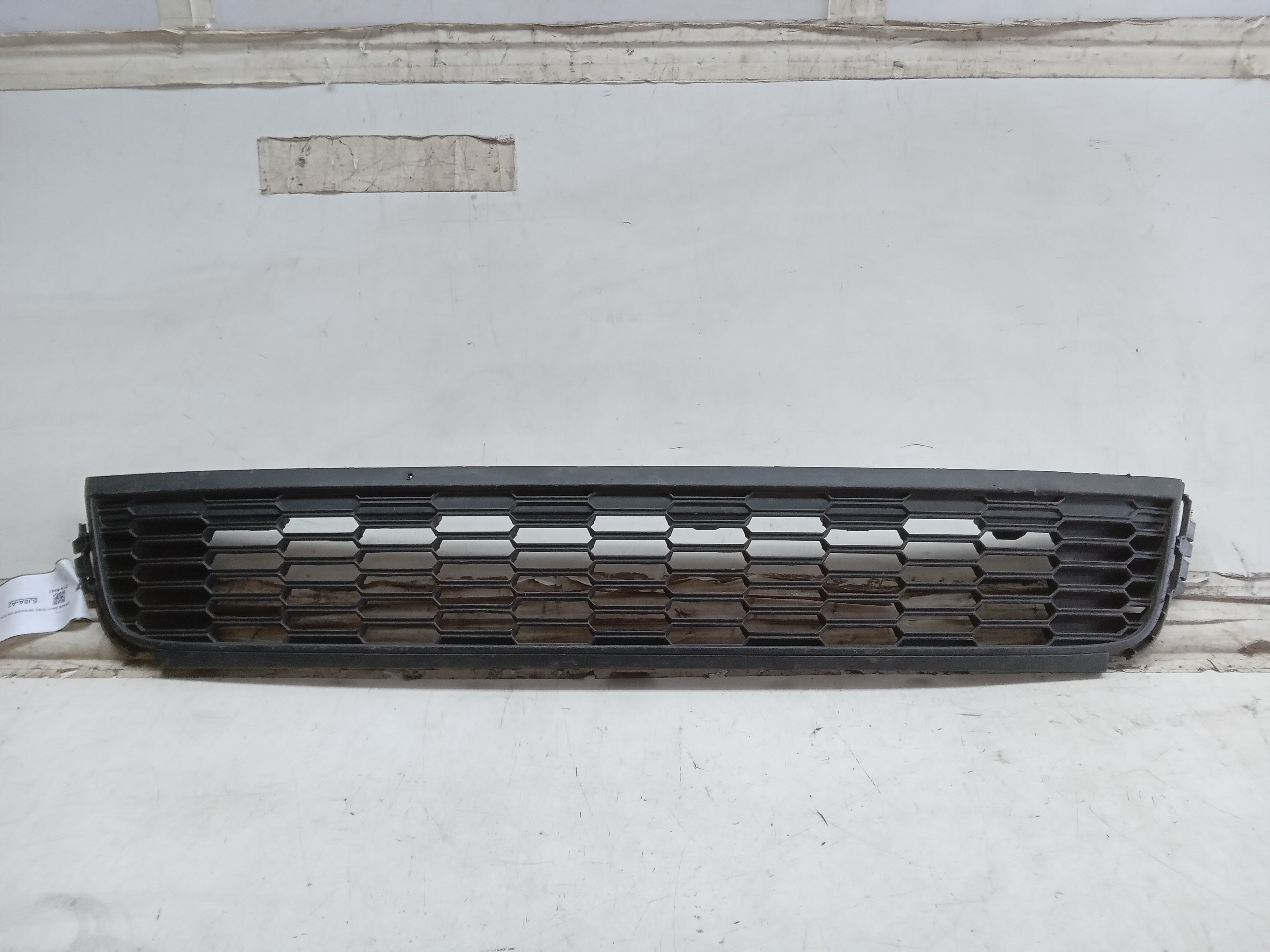 GRADE DIANTEIRA INFERIOR VW FOX 2013 1