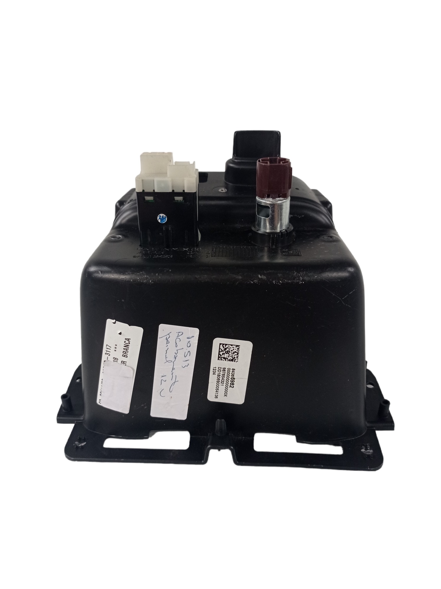 13519224 Moldura Entrada Usb Tomada 12v Gm Equinox 2018 4