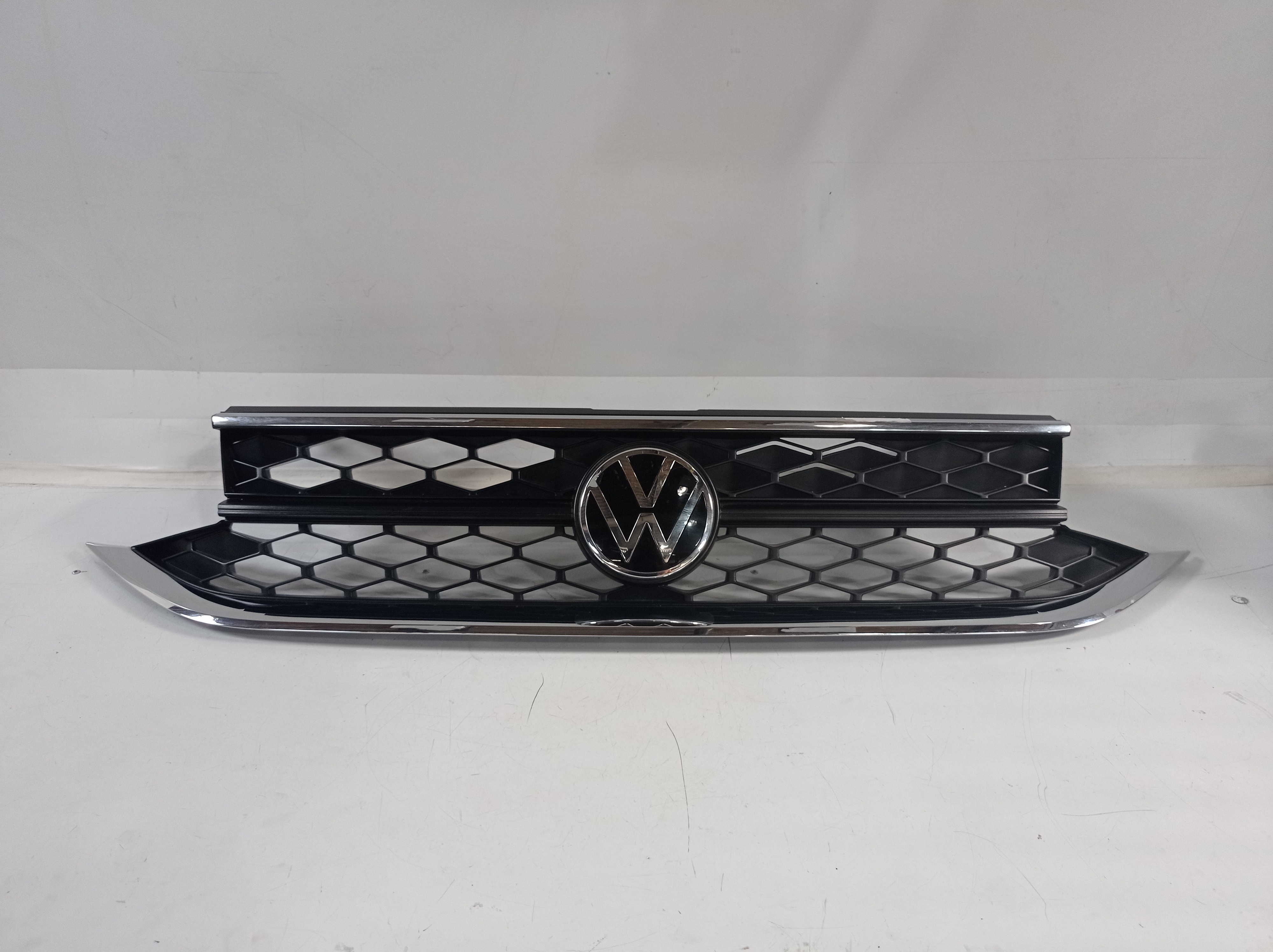 Grade Parachoque Dianteiro Volkswagen Taos 2021 Original 1