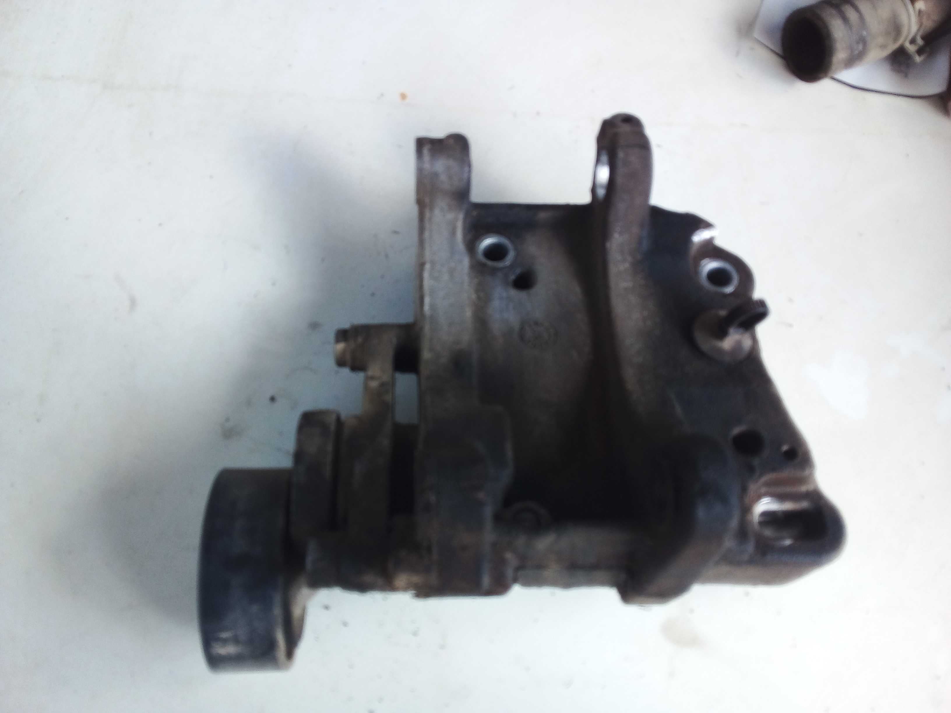 SUPORTE ALTERNADOR CITROEN C3 1.6 2009 2