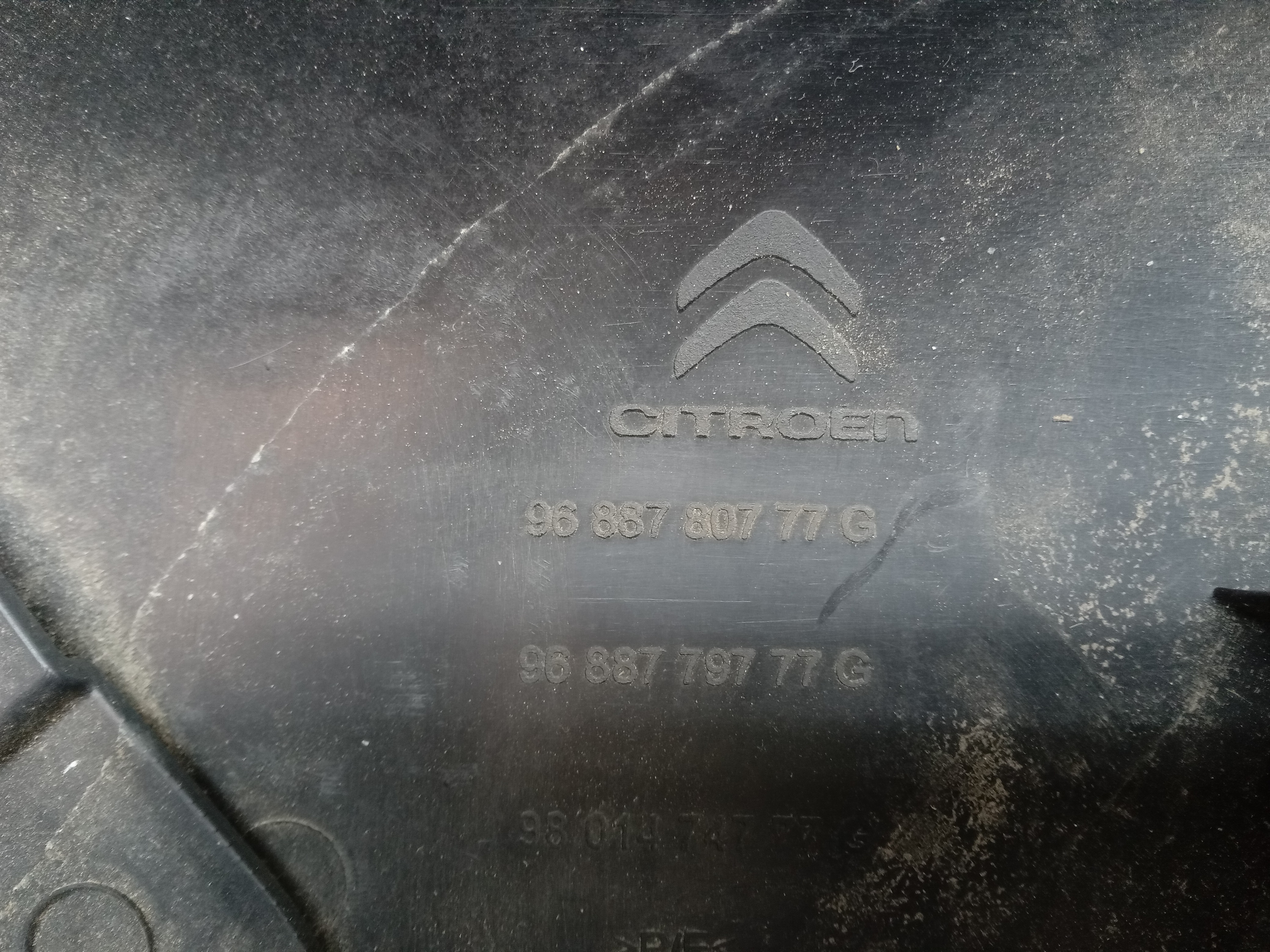 FORRO PORTA TRAS LE CITROEN C3 AIRCROSS 2017 3