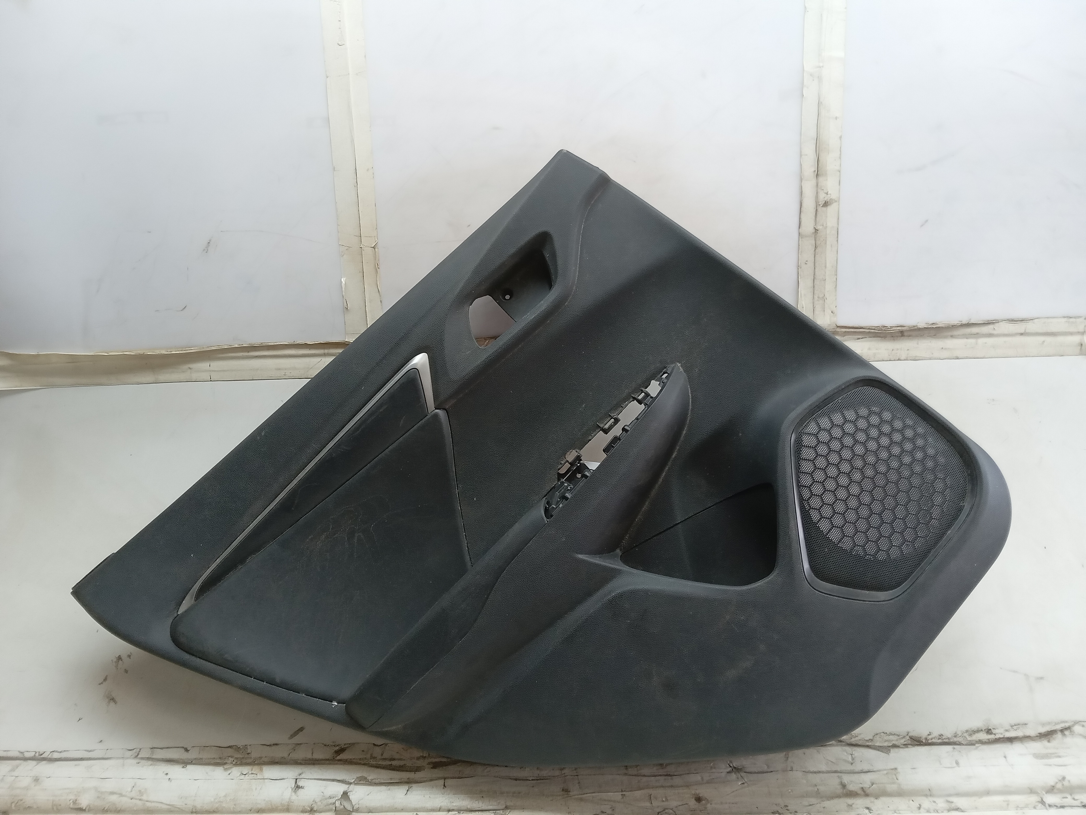 FORRO PORTA TRAS LE HONDA FIT 2015 1