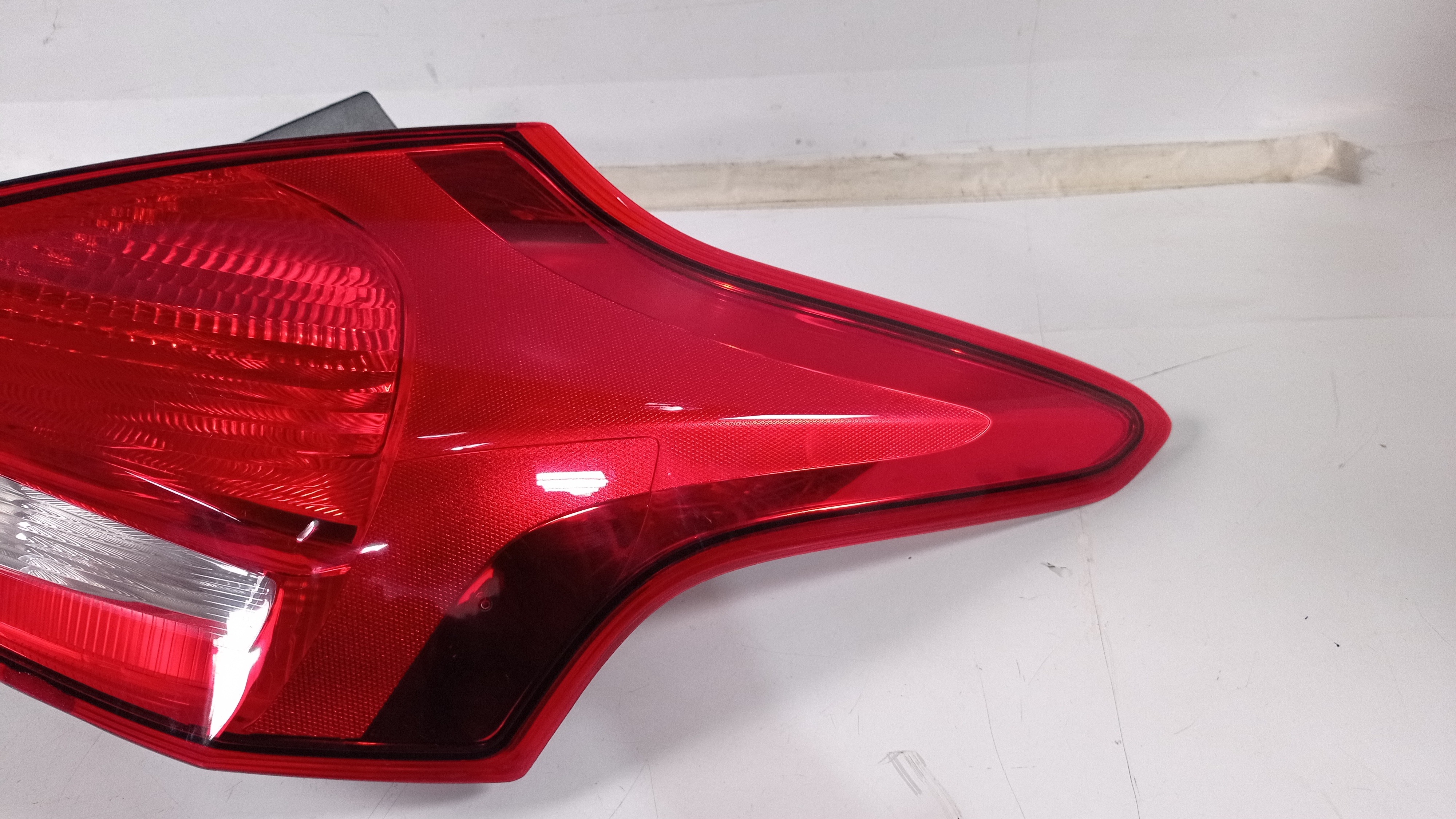 Lanterna Traseira Direita Ford Focus Hatch 2016 Recuperada 3