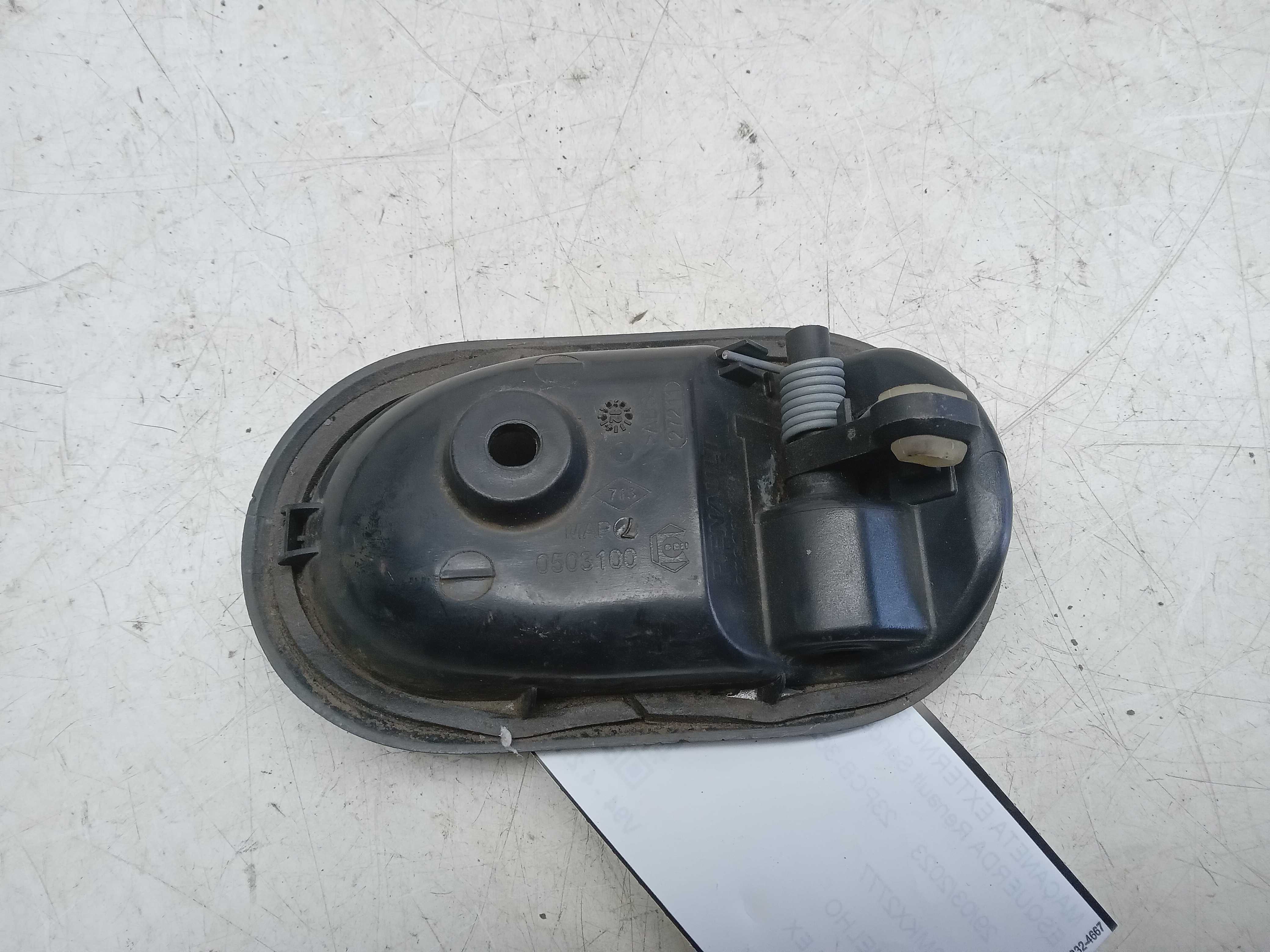 MAÇANETA INTERNA PORTA DIANT LE Renault Sandero Stepway 2012 1