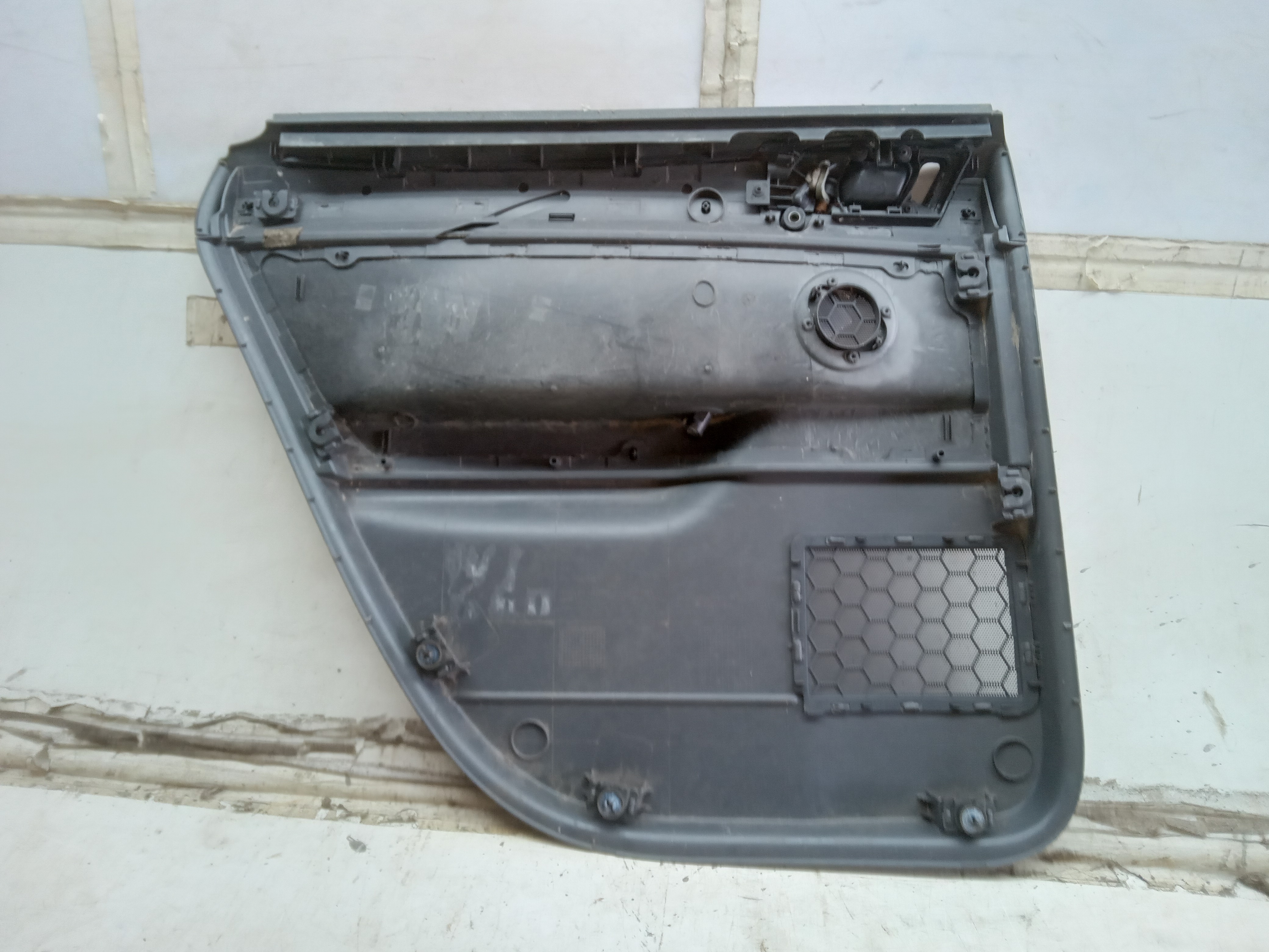 FORRO PORTA TRAS LD Volkswagen Polo 2002 2