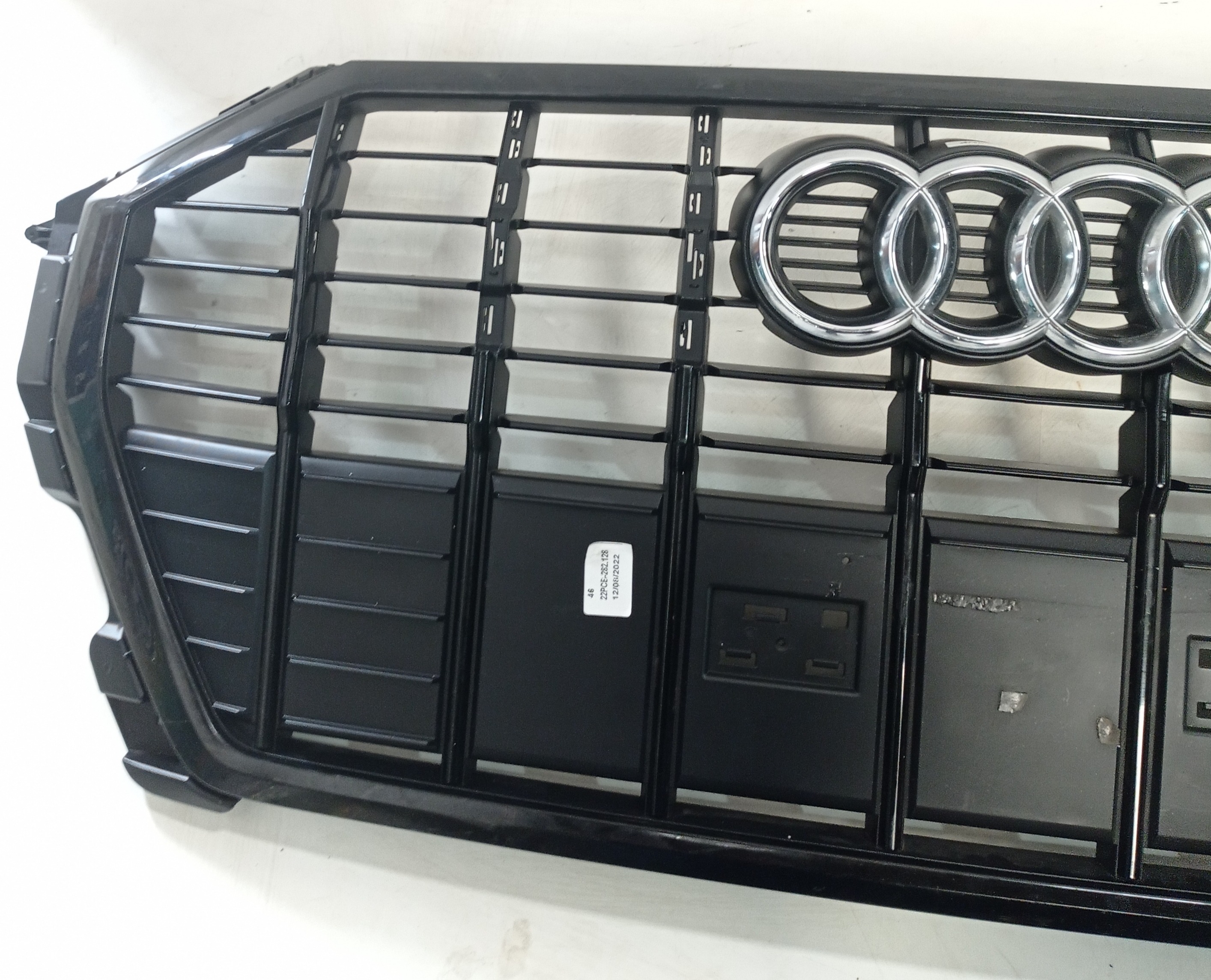 Grade Dianteira Audi Q3 2020 2022 Black Piano Para Recuperar 4