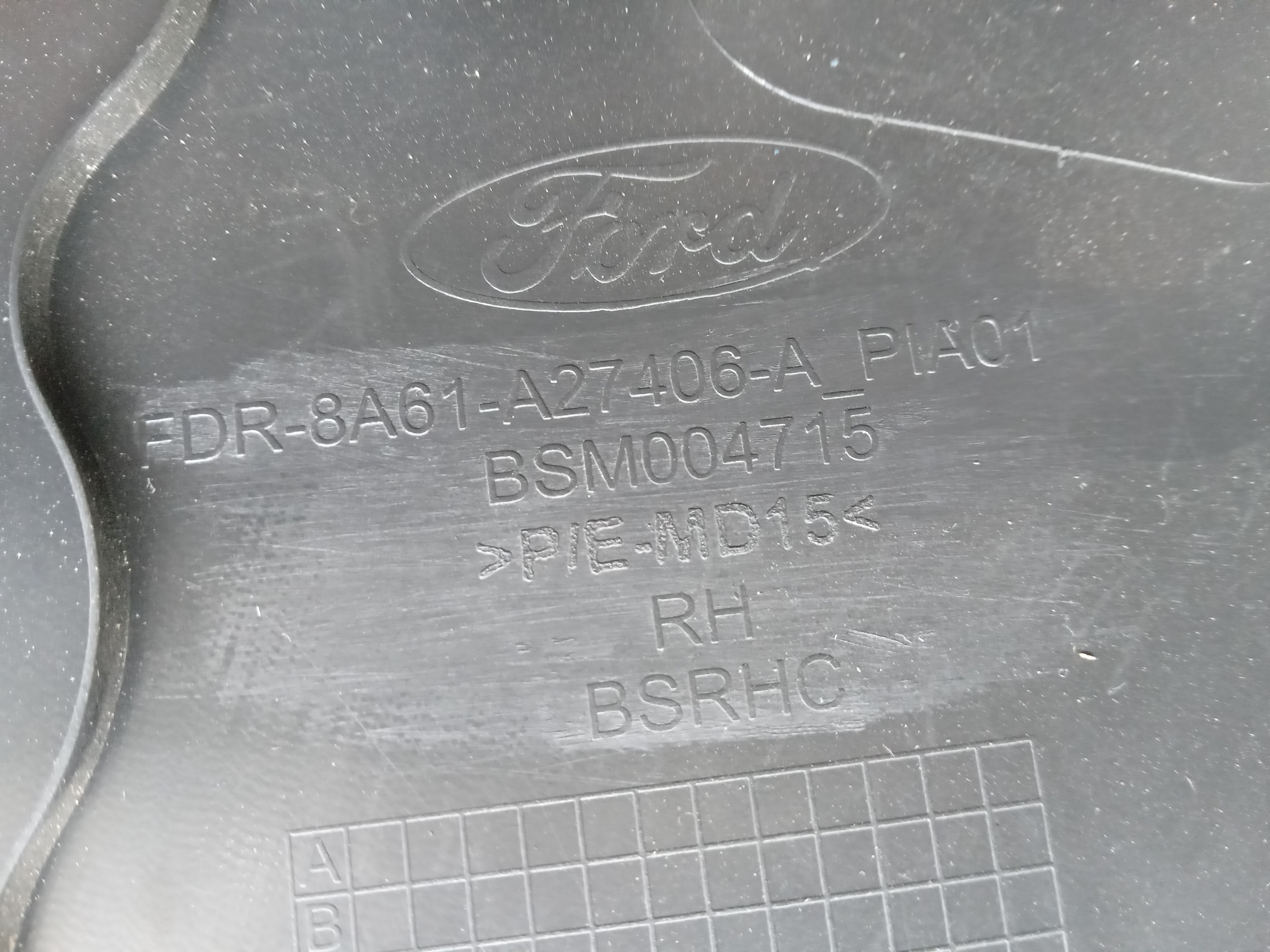 FORRO PORTA TRAS LD FORD NEW FIESTA 2014 3
