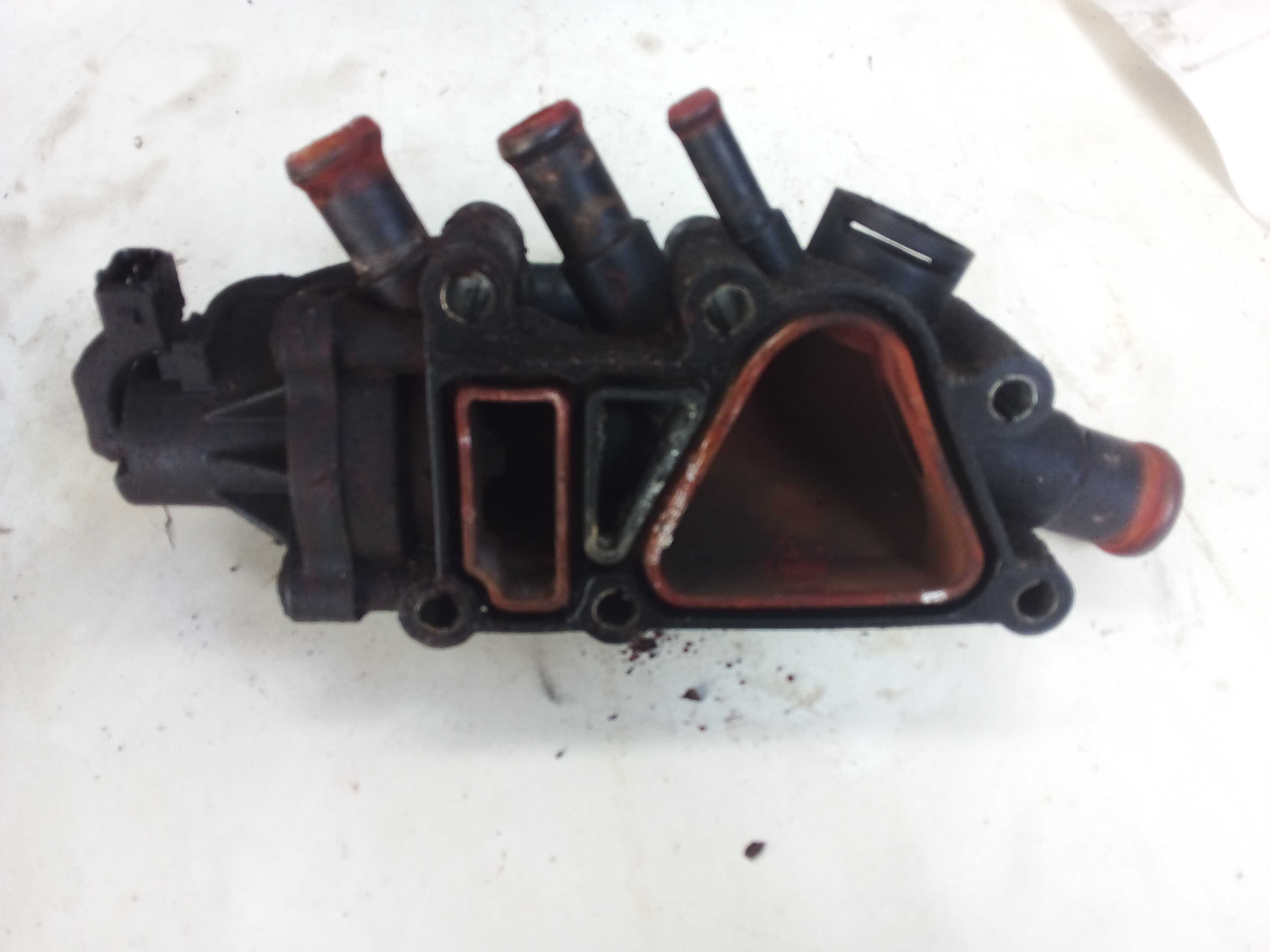 SUPORTE CARCAÇA VÁLVULA TERMOSTATICA KA 2013 1.0 FLEX 2