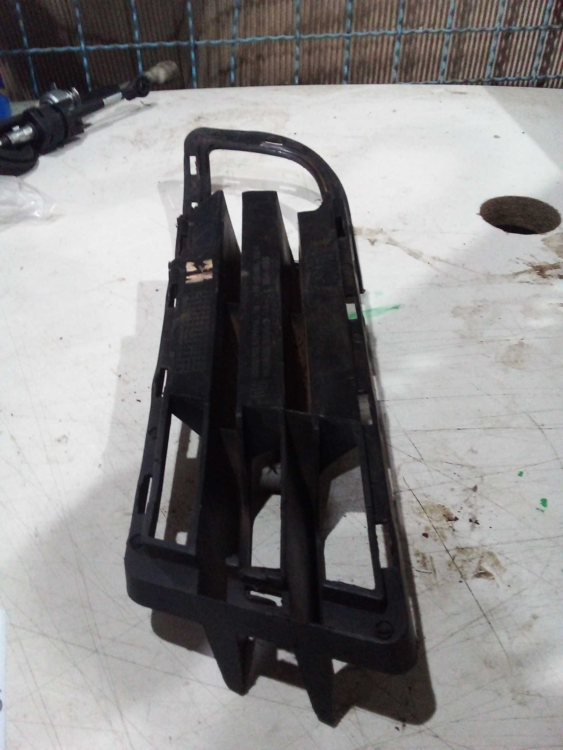 MOLDURA MILHA DIREITO ASTRA 2009 93387433 1
