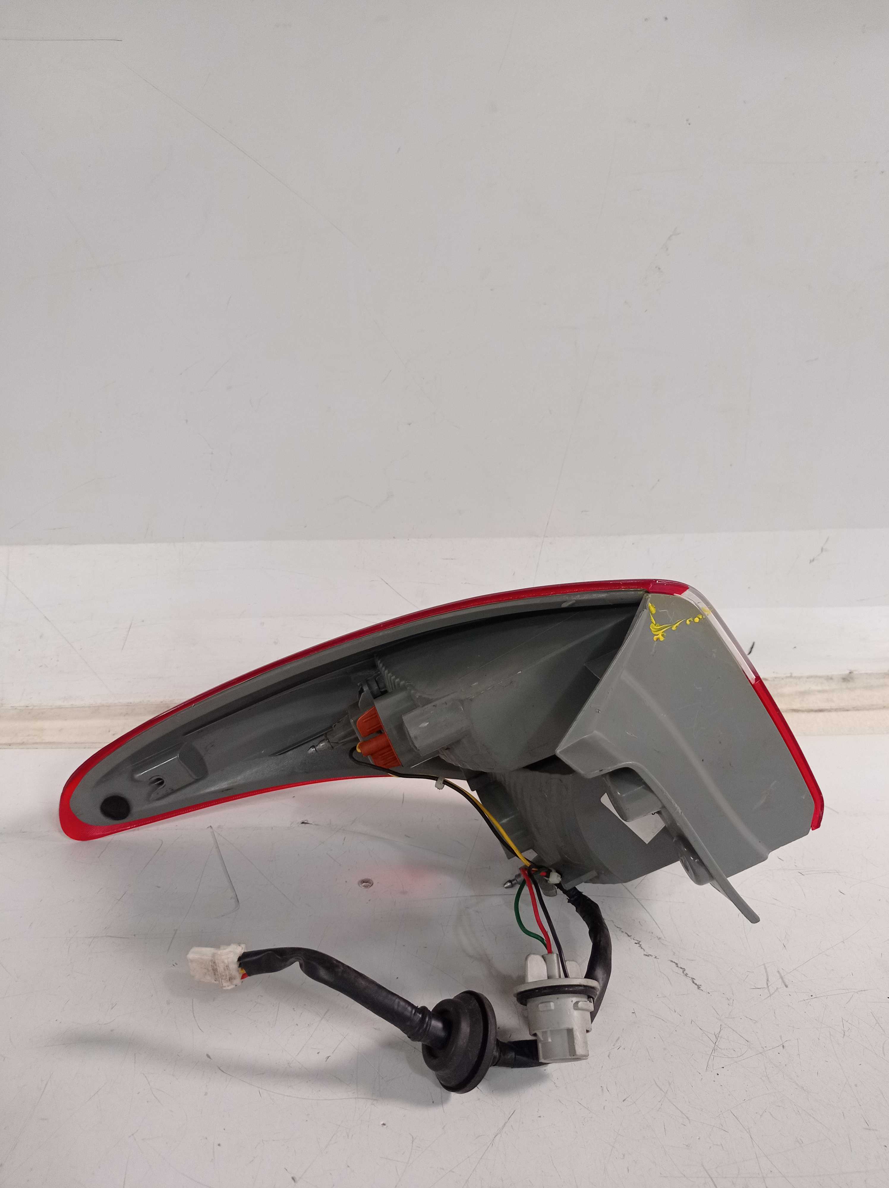 LANTERNA TRASEIRA DIREITA HYUNDAI HB20 HATCH 12 14 P RECU 3