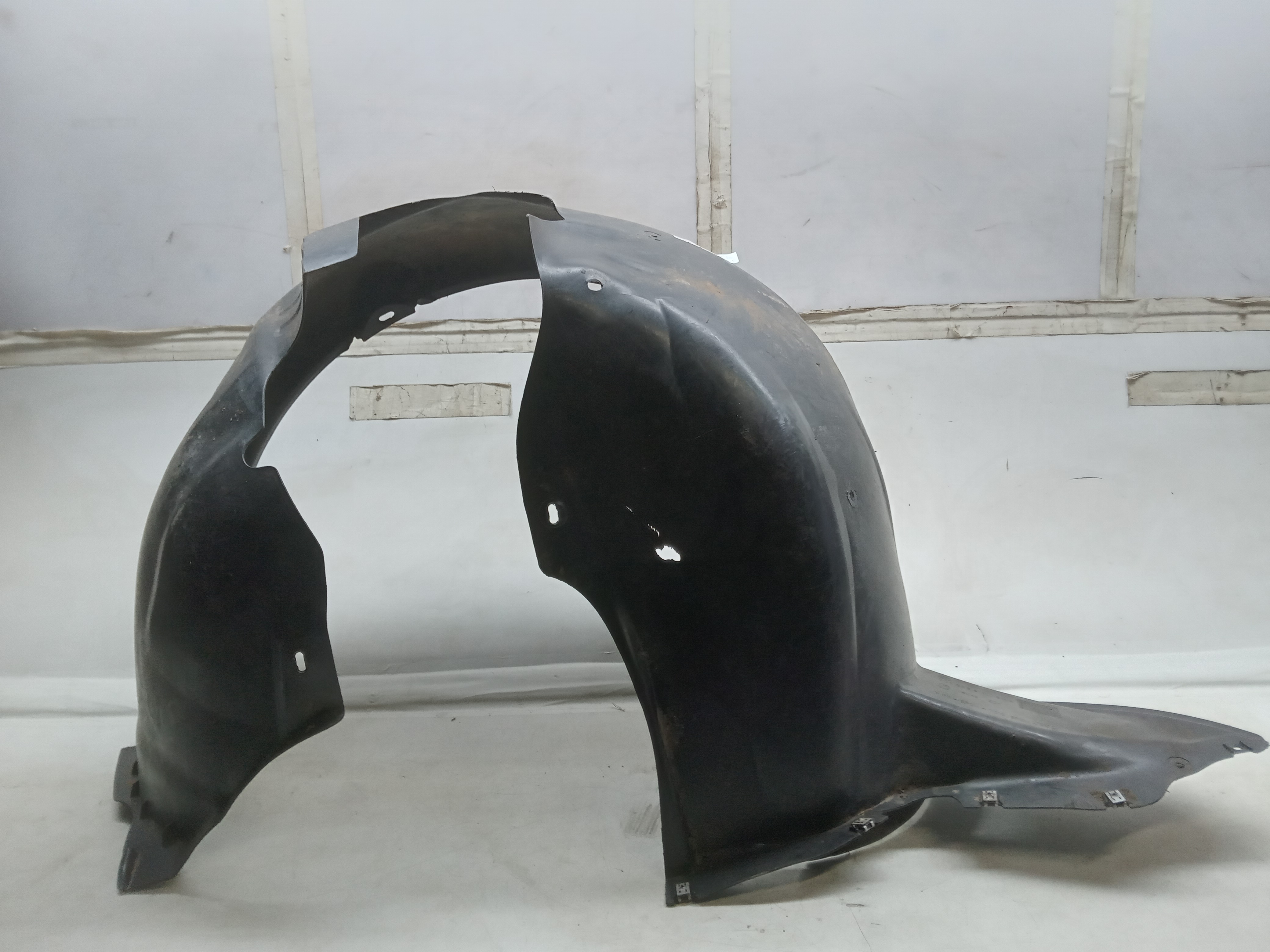 5C6805911 PARABARRO DIANT LE VW JETTA 2012 1