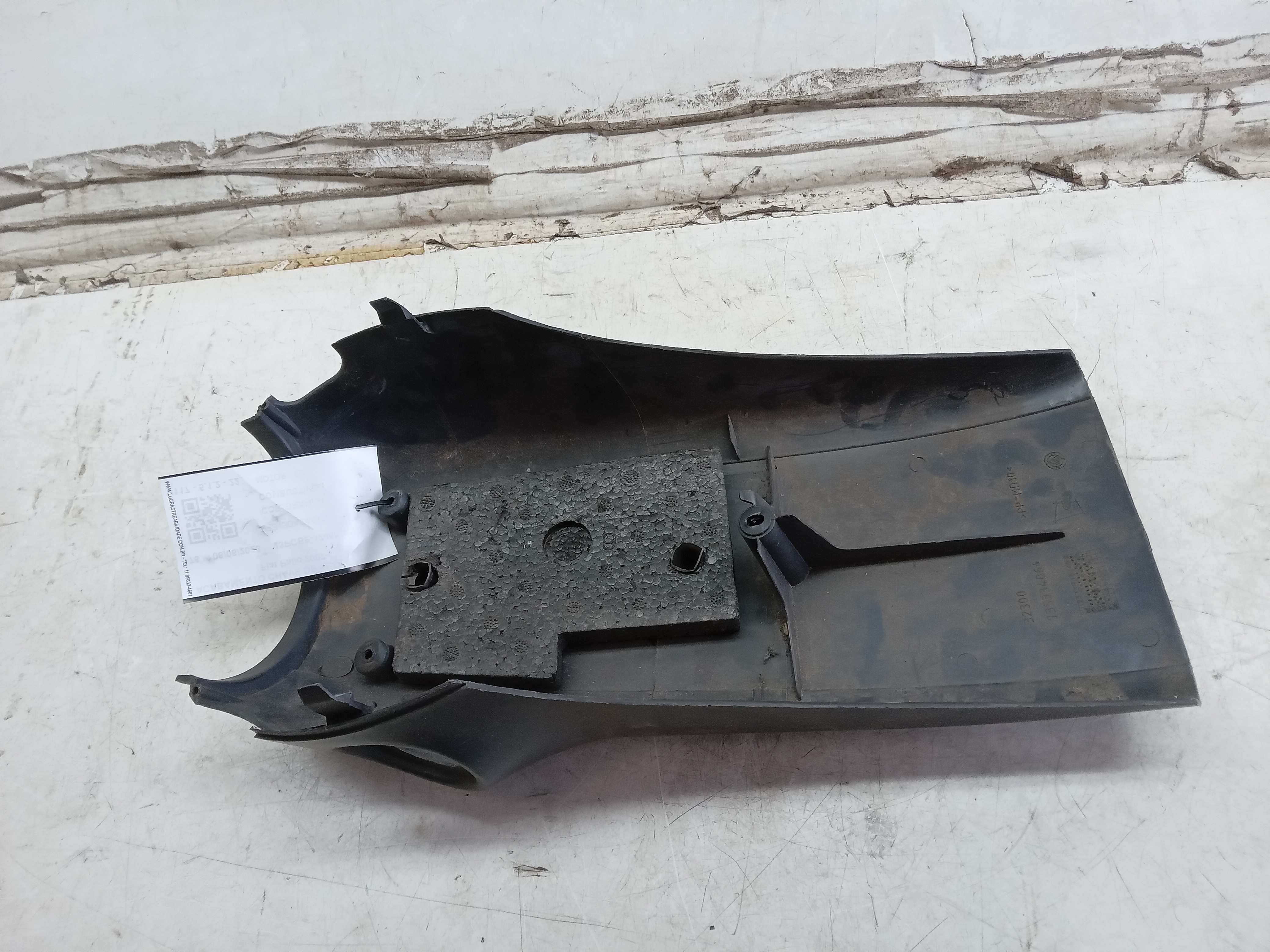 MOLDURA ACABAMENTO CHAVE SETA INFERIOR Fiat Palio 2007M 2