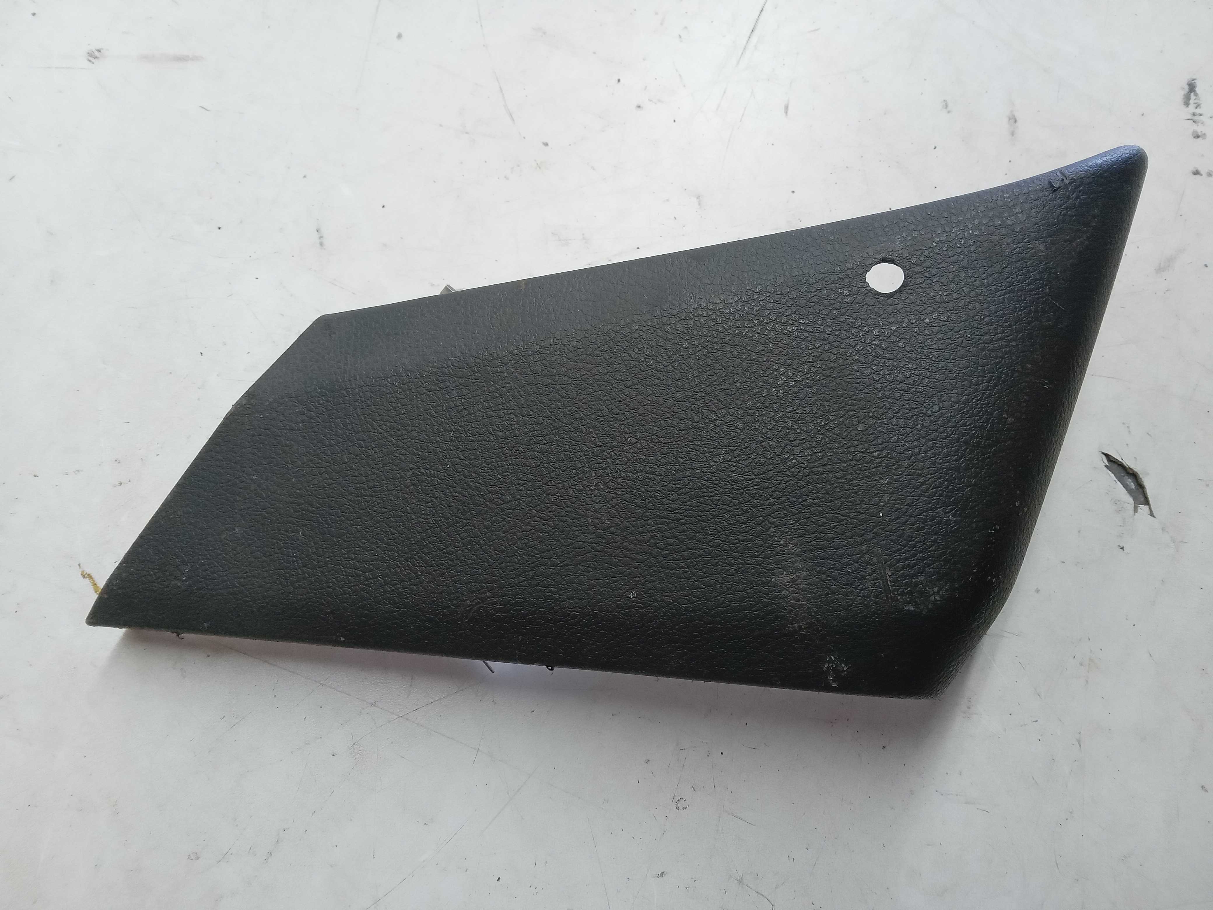 MOLDURA LATERAL ACABAMENTO BANCO LD CHEVROLET PRISMA 2018 1