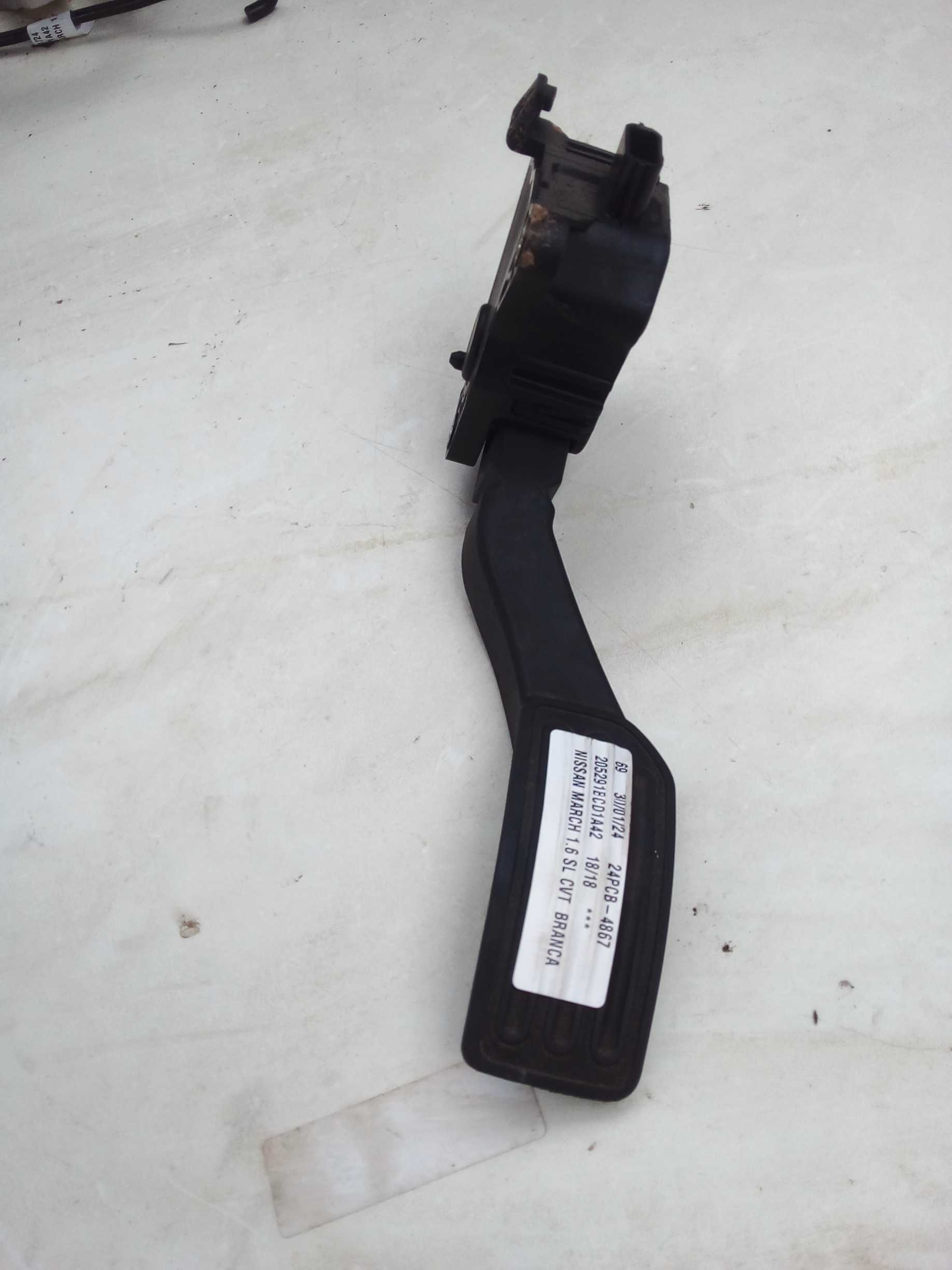 PEDAL ACELERADOR MARCH 2018 MOTOR 1.6 180029KS0A 1