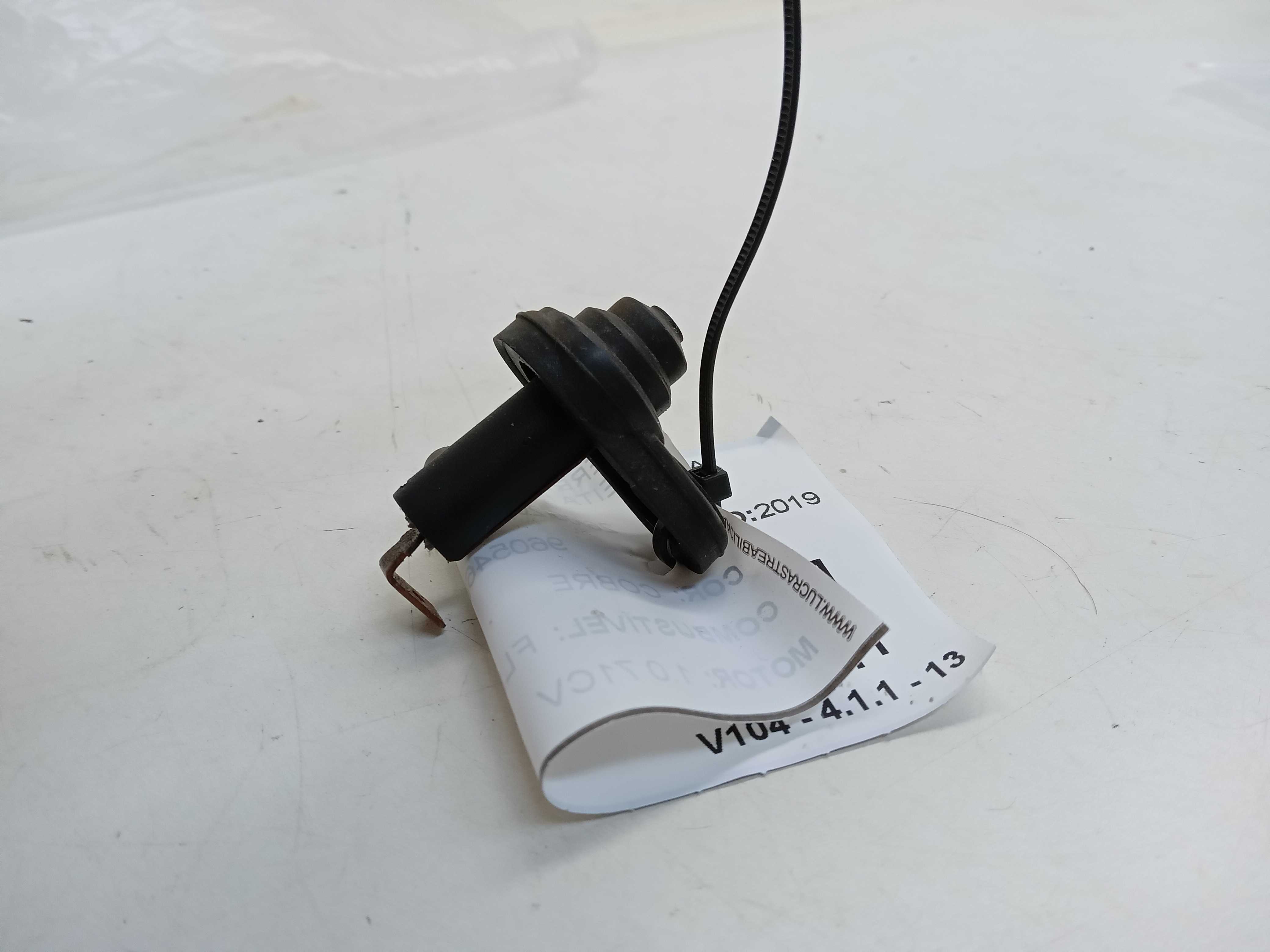 INTERRUPTOR LUZ  PORTA DIANTEIRA DIREITA Renault Kwid 2019 1