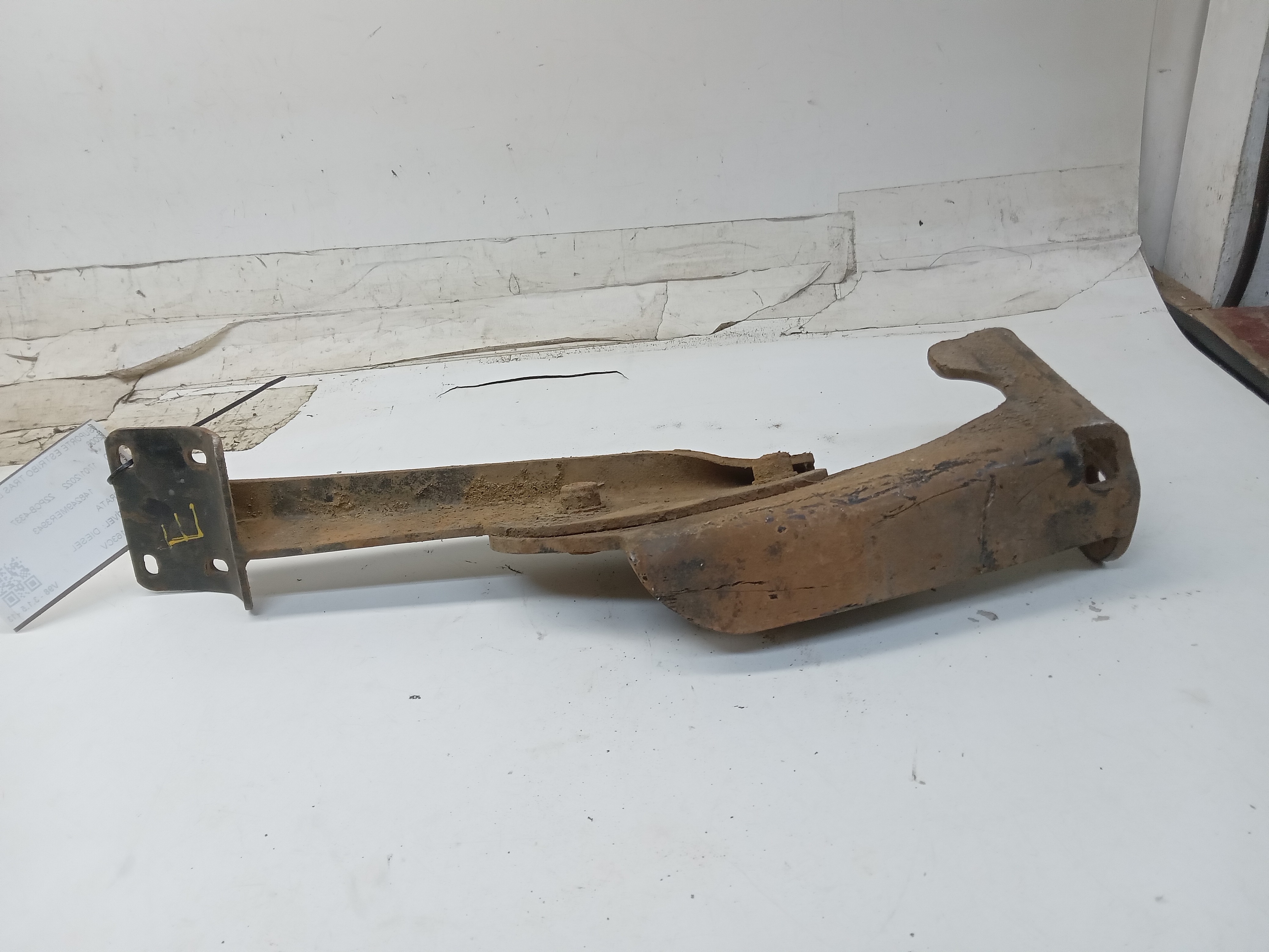 SUPORTE ESTRIBO TRAS LE FORD RANGER 2008 2