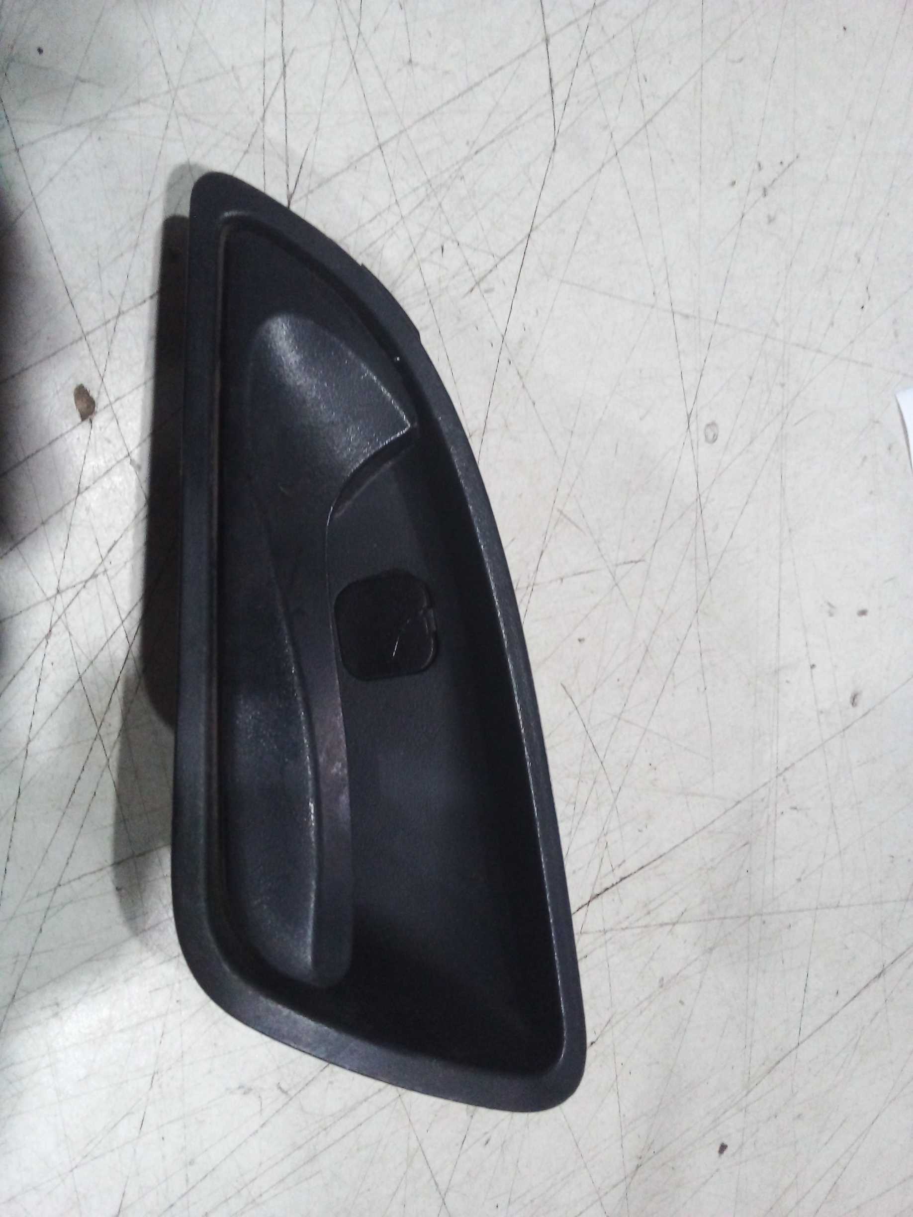 MAÇANETA INTERNA ESQ HB20 2014 1