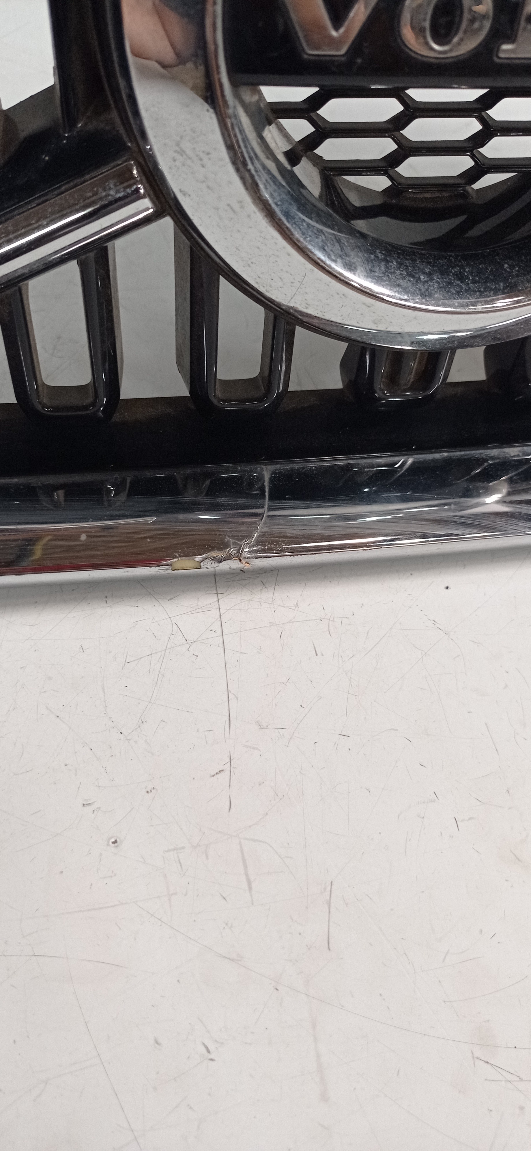 Grade Dianteira Volvo Xc60 2017 A 2021 Para Recuperar 4