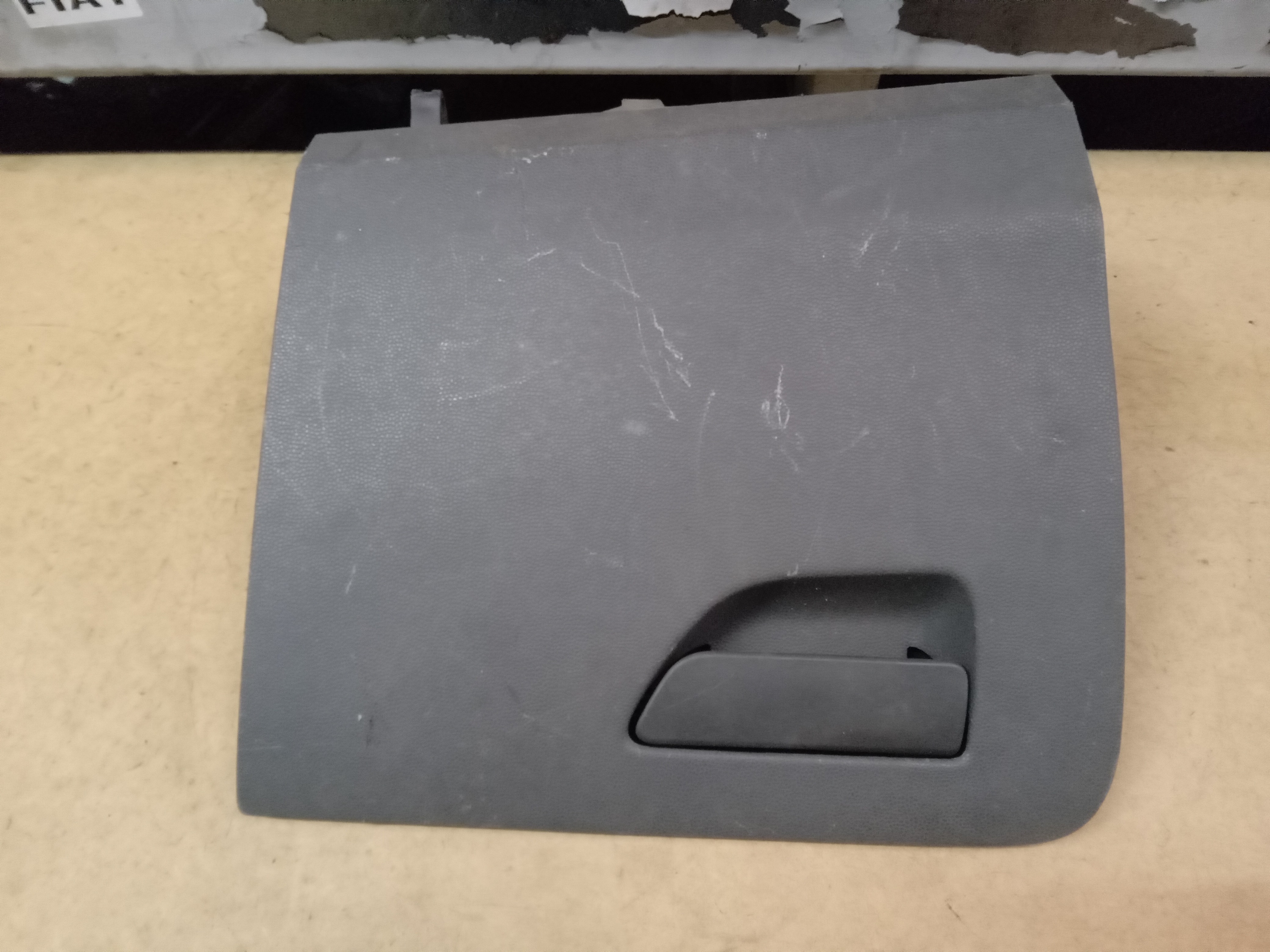 PORTA LUVAS FORD ECOSPORT 2014 1