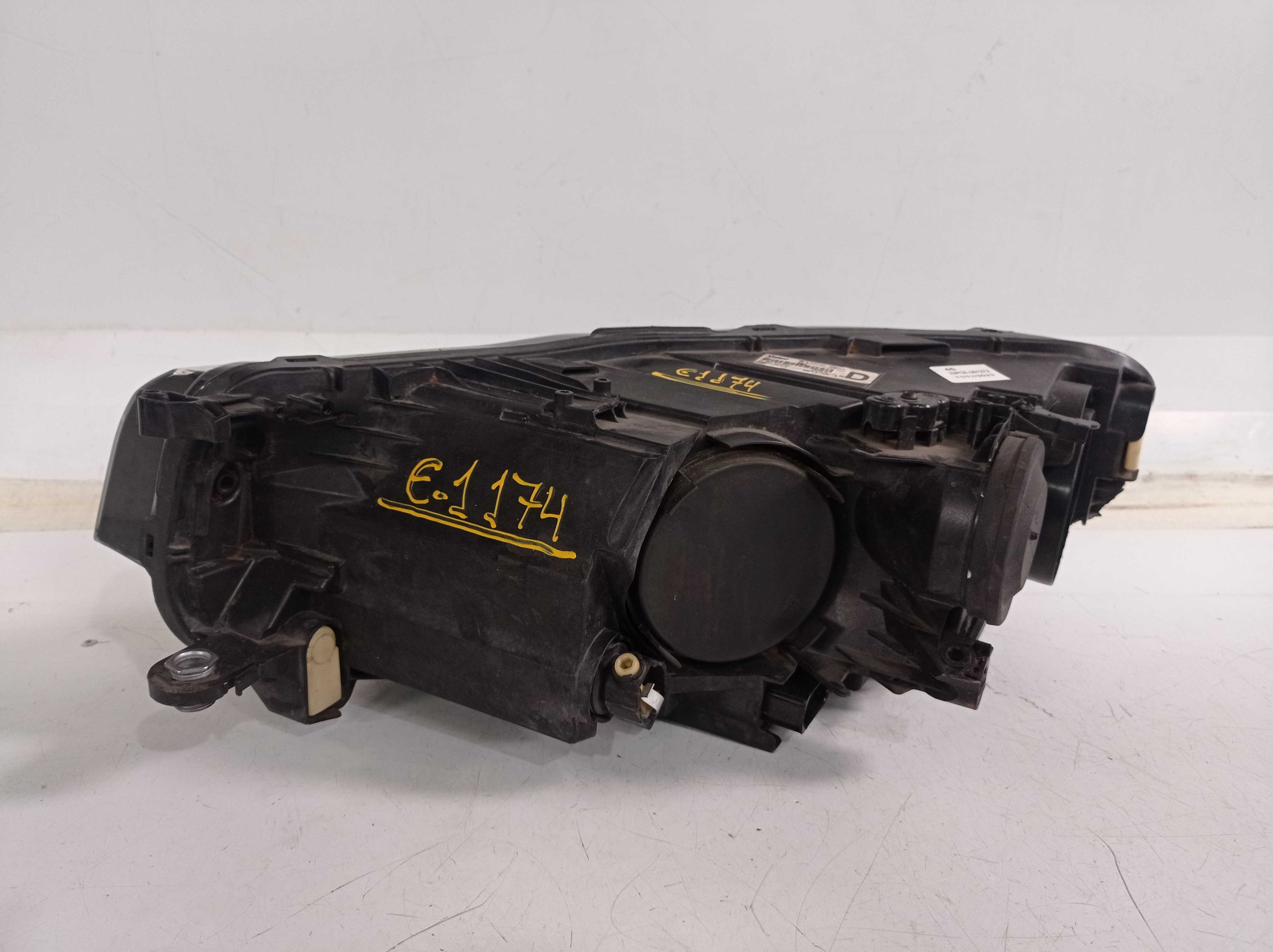 FAROL DIANT LADO DIREITO VW TCROSS 20 22 2GP941006E P RECU 2