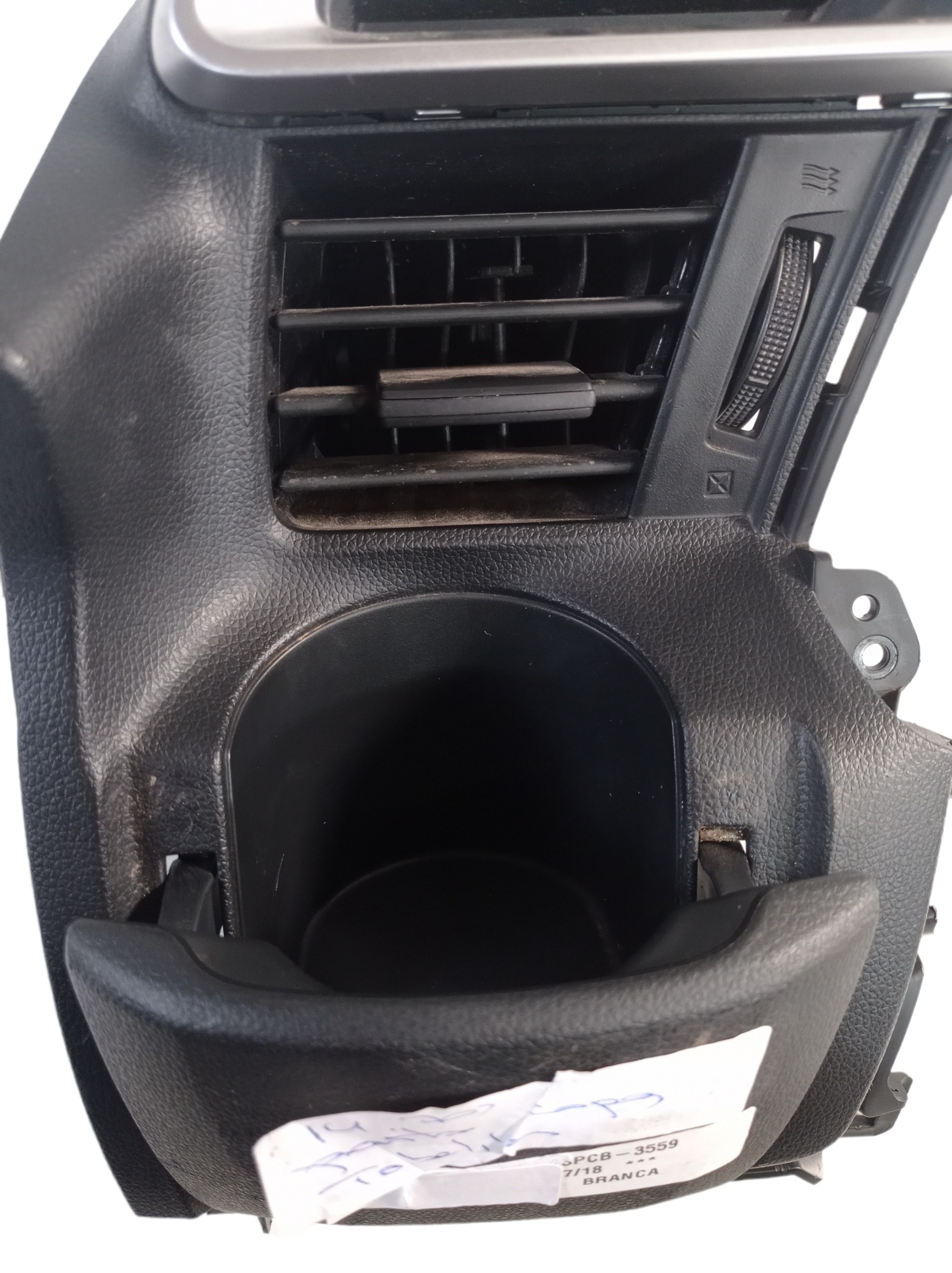 77210t5n Difusor De Ar Esq Com Porta Copos Honda Wrv 17/18 5