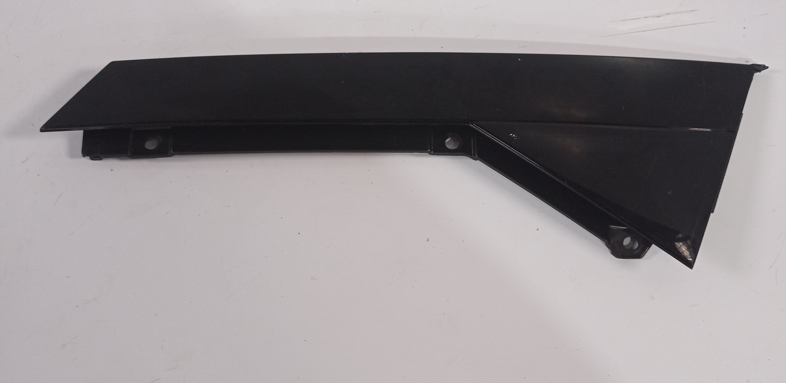 80a839903 Moldura Coluna Porta Tras Esq Audi Q5 2017 A 2019